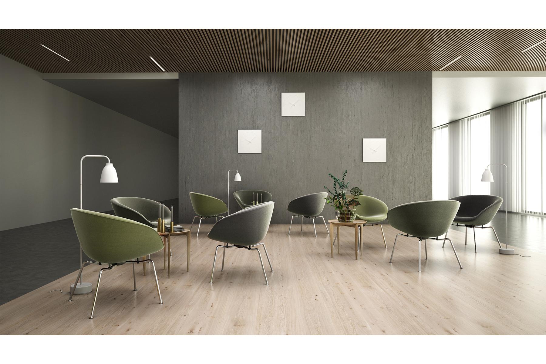 Fauteuil en tissu Pot d'Arne Jacobsen modèle 3318 en vente 5