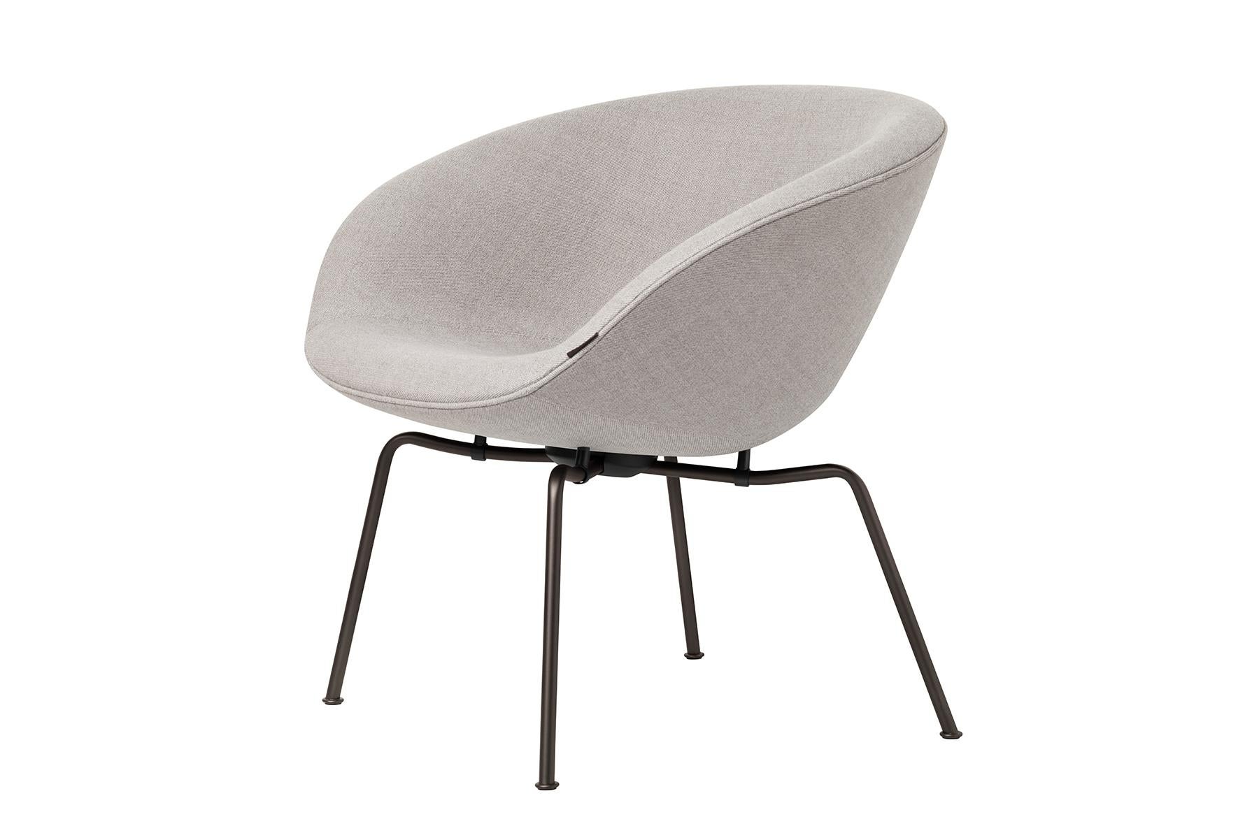 Mid-Century Modern Arne Jacobsen Model 3318 Pot Easy Chair Fabric For Sale