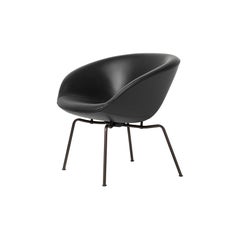 Arne Jacobsen Modell 3318 Pot Easy Chair aus Leder
