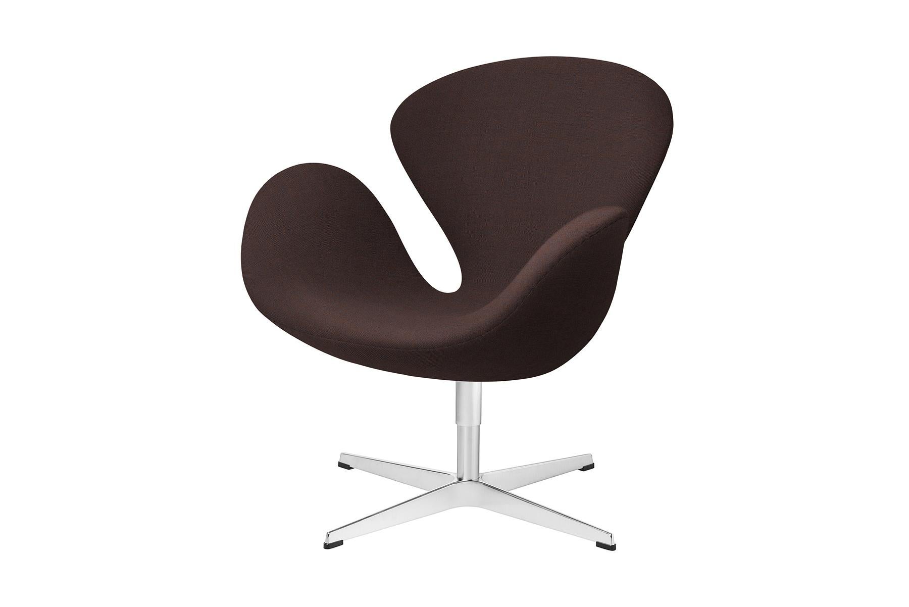 Arne Jacobsen Model 3320 Swan Easy Chair Fabric For Sale 2