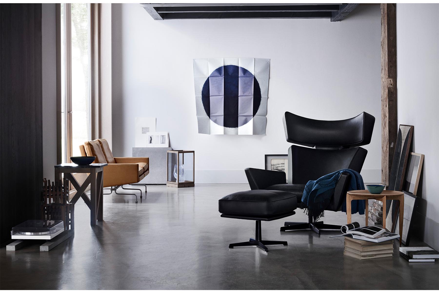 Mid-Century Modern Arne Jacobsen Model 4201 Oksen For Sale