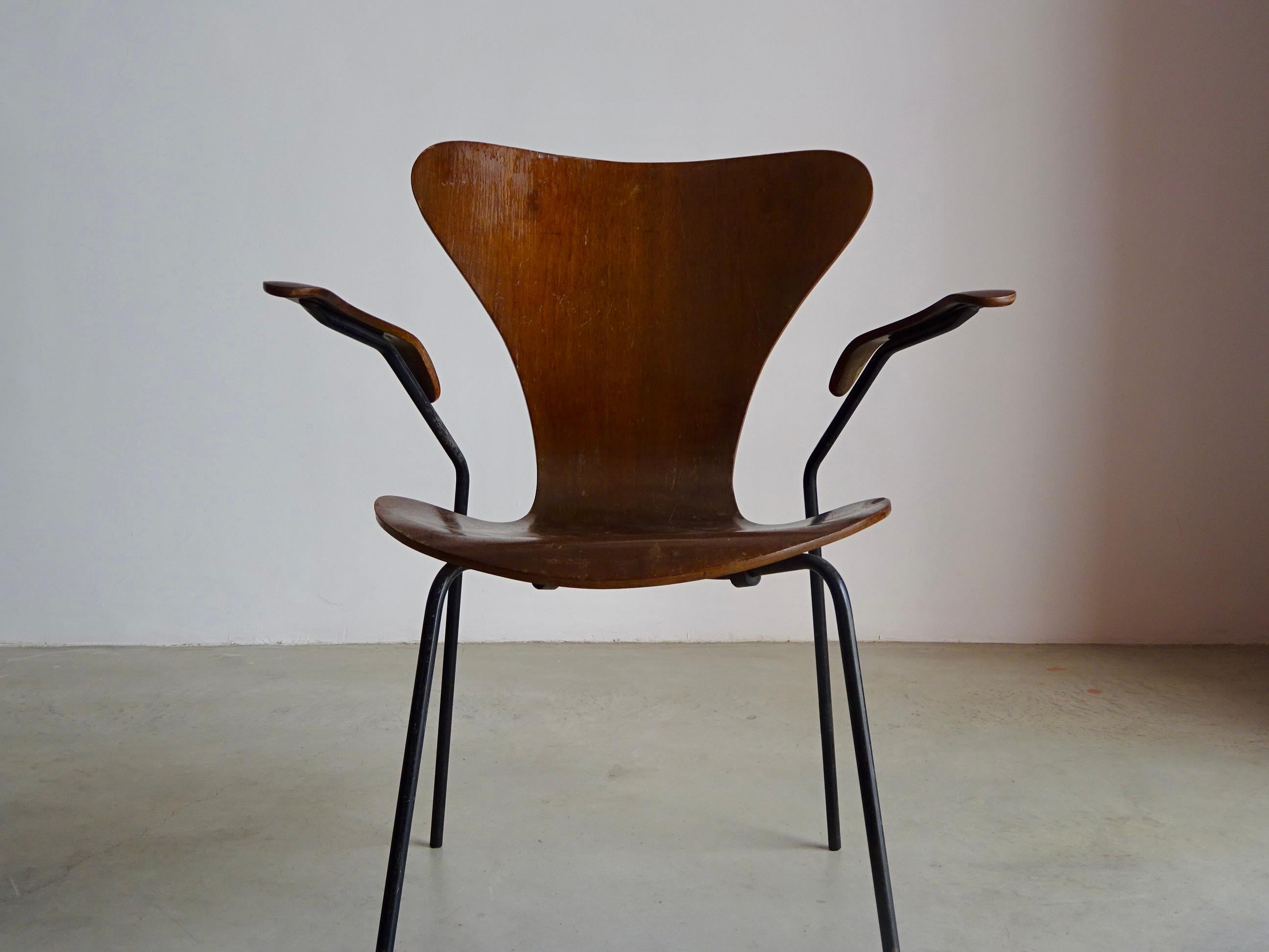 Iron Arne Jacobsen nº3207 chair for “Probjeto”, Brazil, 1960s. For Sale