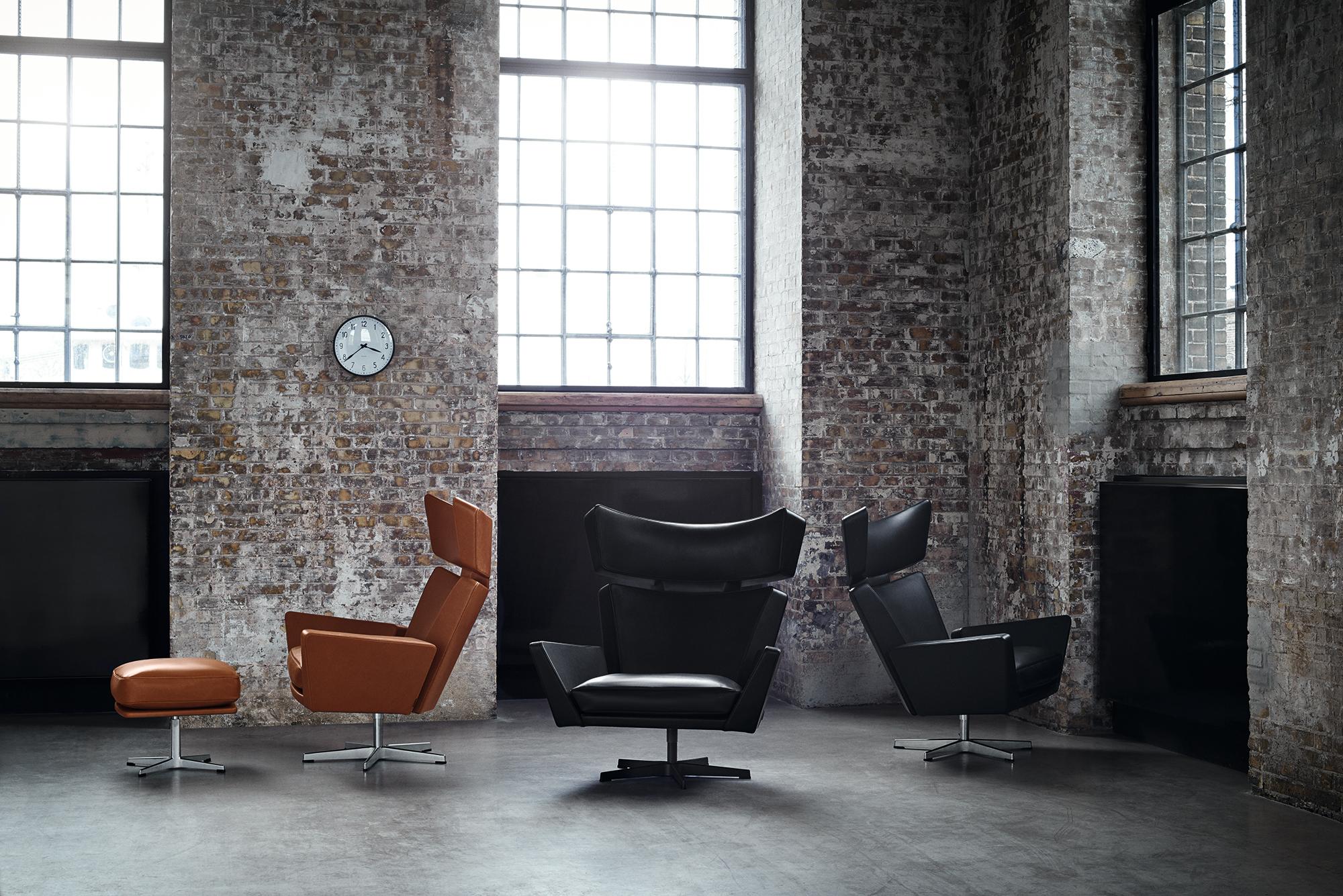 Arne Jacobsen 'Oksen' Chair for Fritz Hansen in Aura Leather Upholstery For Sale 2