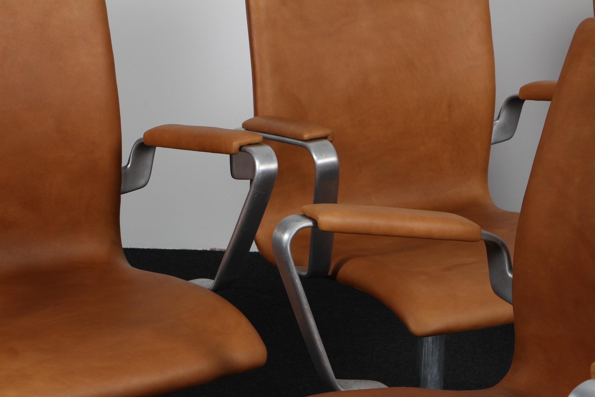 Arne Jacobsen Oxford-Sessel im Zustand „Gut“ im Angebot in Esbjerg, DK