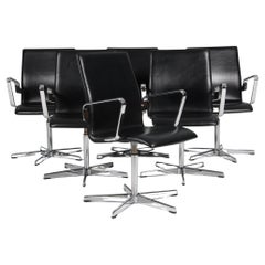Arne Jacobsen Oxford Armchair
