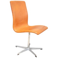 Arne Jacobsen Oxford Chair by Fritz Hansen Denmark Tan Leather