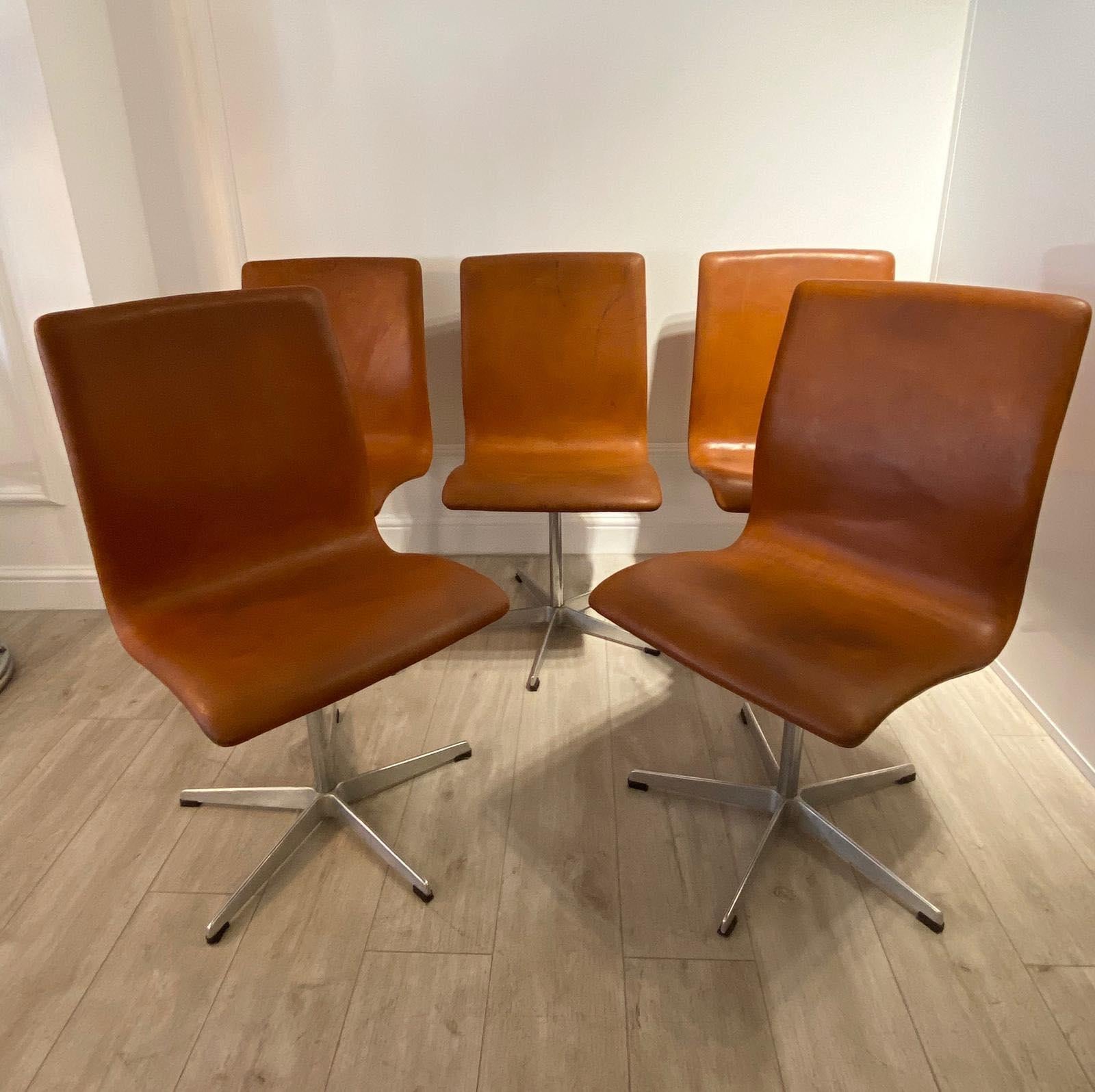 Mid-Century Modern Arne Jacobsen Oxford Chairs by Fritz Hansen Denmark, Set of Six
