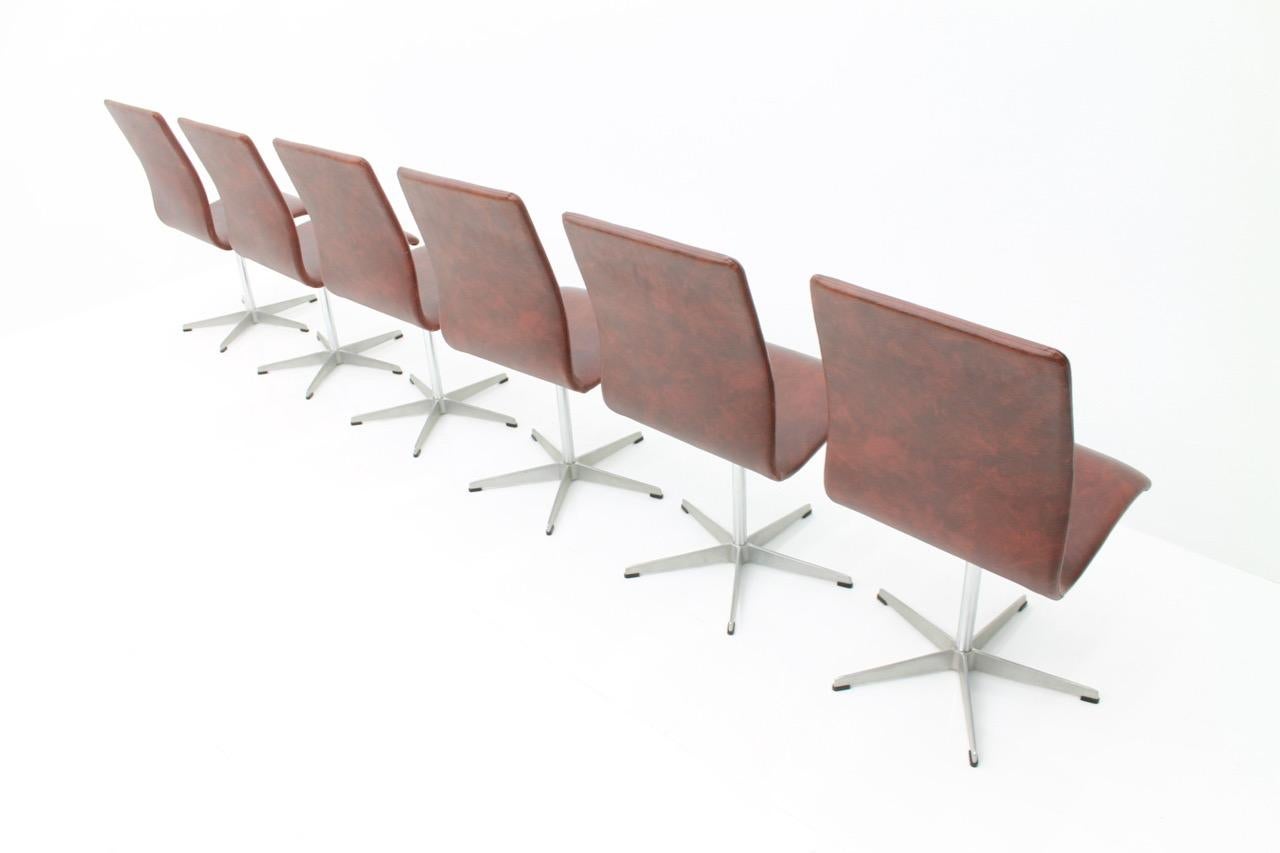 Danish Arne Jacobsen Oxford Chairs by Fritz Hansen Denmark Set of Six 1970s For Sale