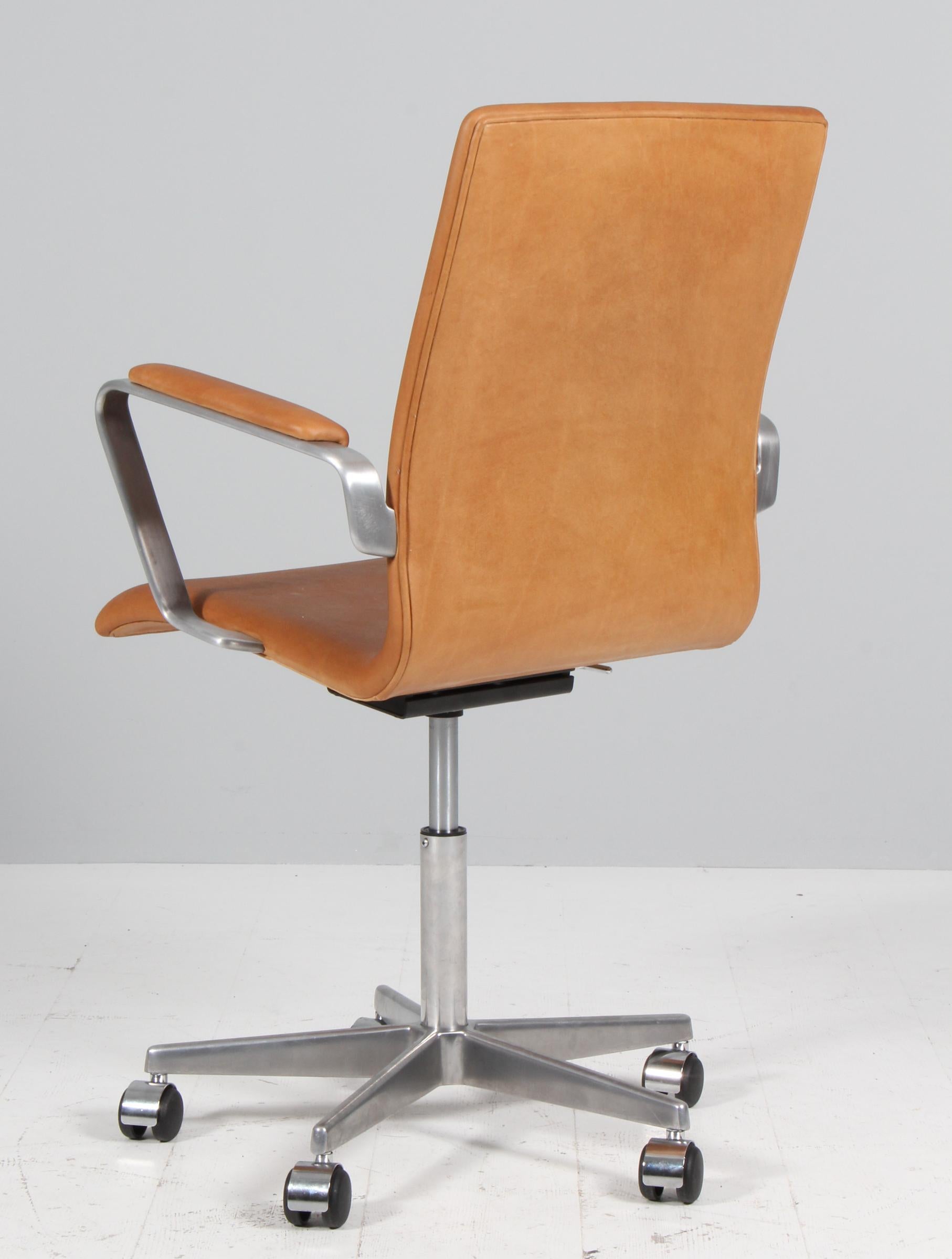 Arne Jacobsen Oxford Office Chair im Angebot 1
