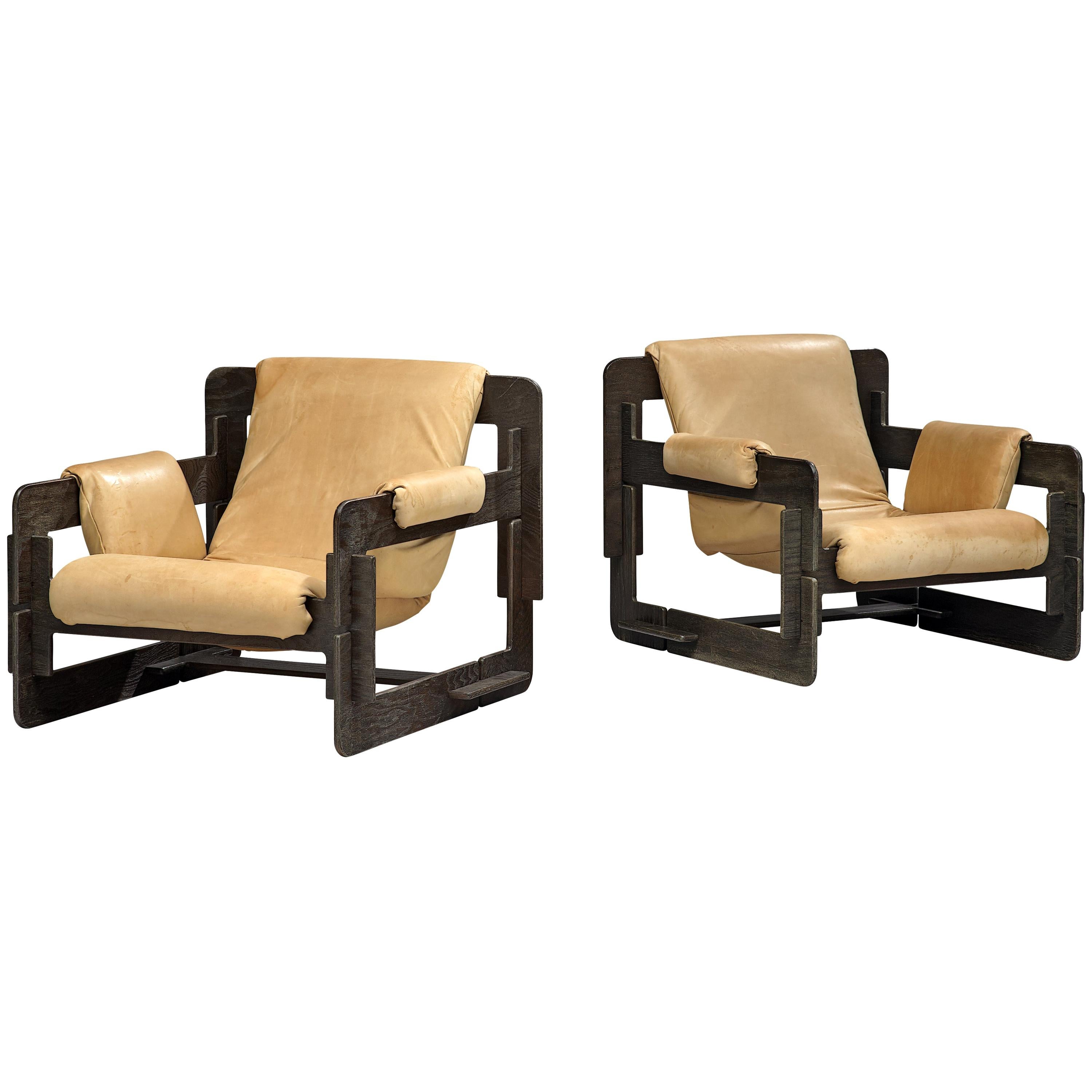 Arne Jacobsen Pair of 'Rover' Lounge Chairs in Wood and Leather