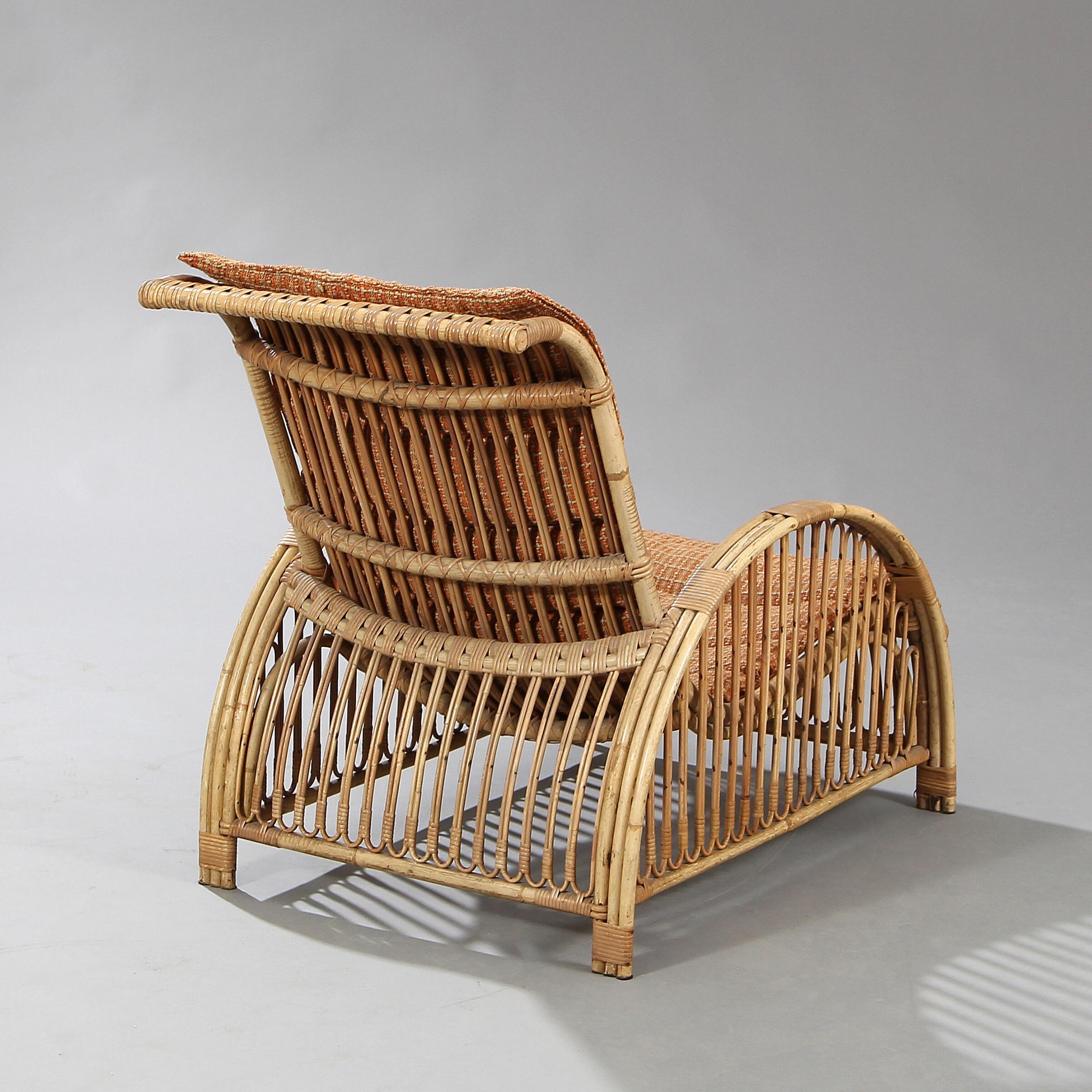 Arne Jacobsen “Paris Chair”, Easy Chair with Frame of Bamboo with Woven Cane (Skandinavische Moderne) im Angebot