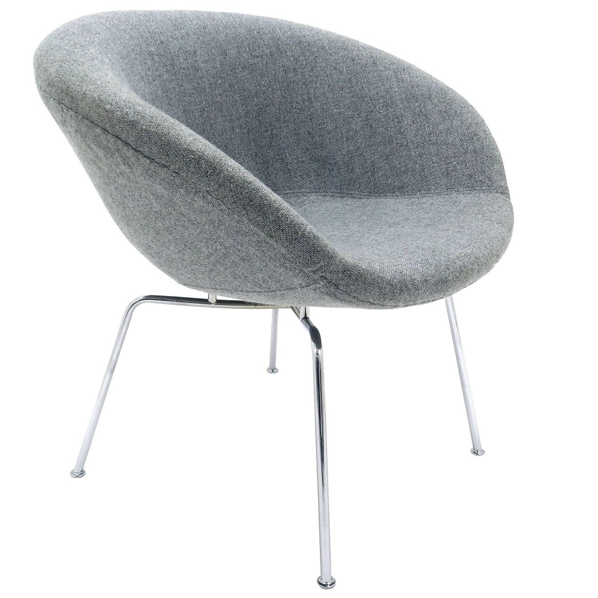 Arne Jacobsen Pot Chair for Fritz Hansen, Danish, 1950s For Sale