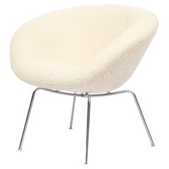 Arne Jacobsen Pot Chair Upholstered in Sheepskin