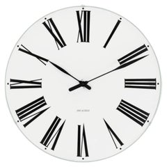 Orologio da parete "Roman" di Arne Jacobsen, bianco, Ø 11,4 in