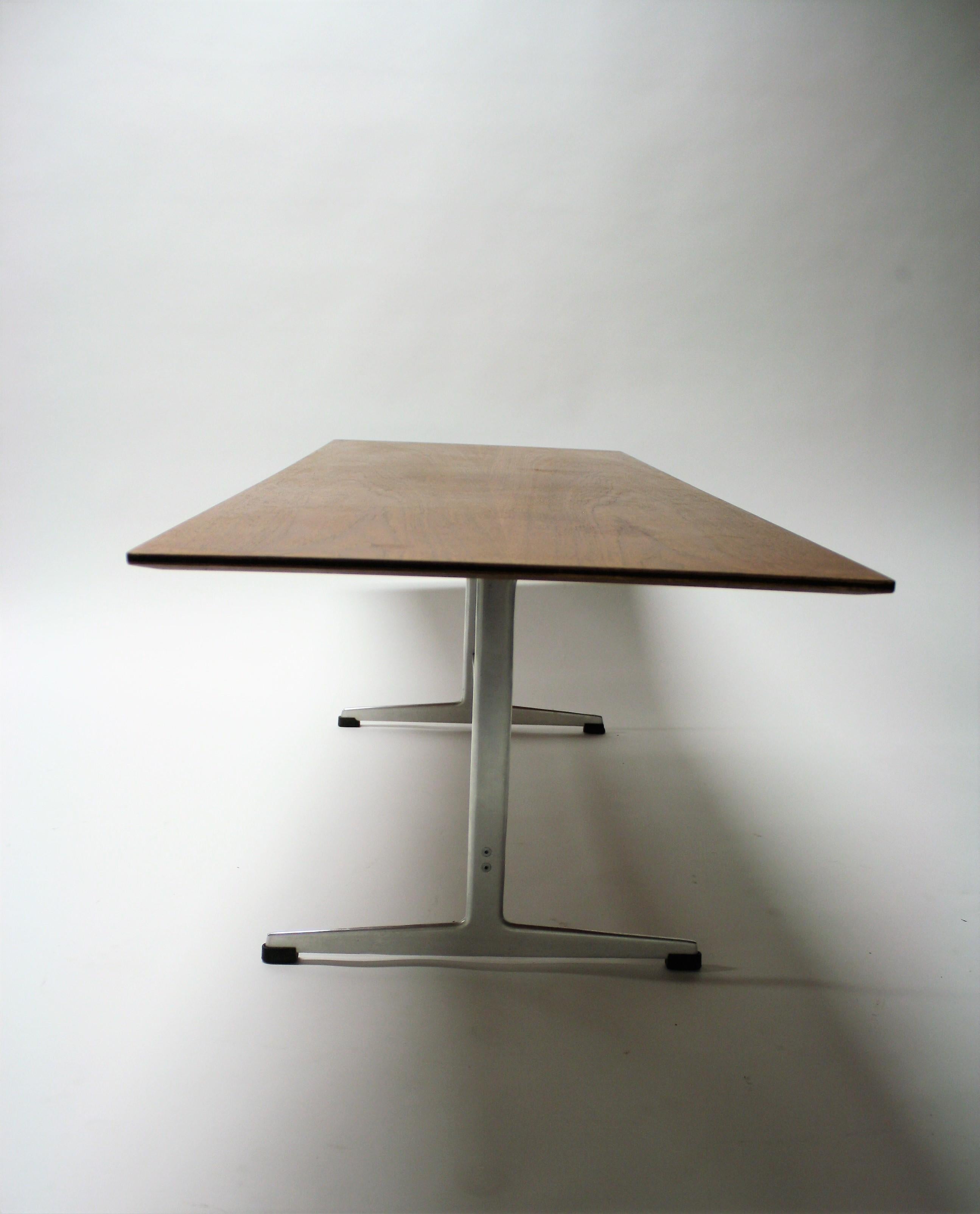 Aluminum Arne Jacobsen Rosewood Coffee Table Model 3571, 1960s