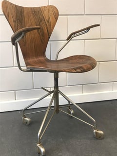 Sedia da scrivania in legno di palissandro Arne Jacobsen