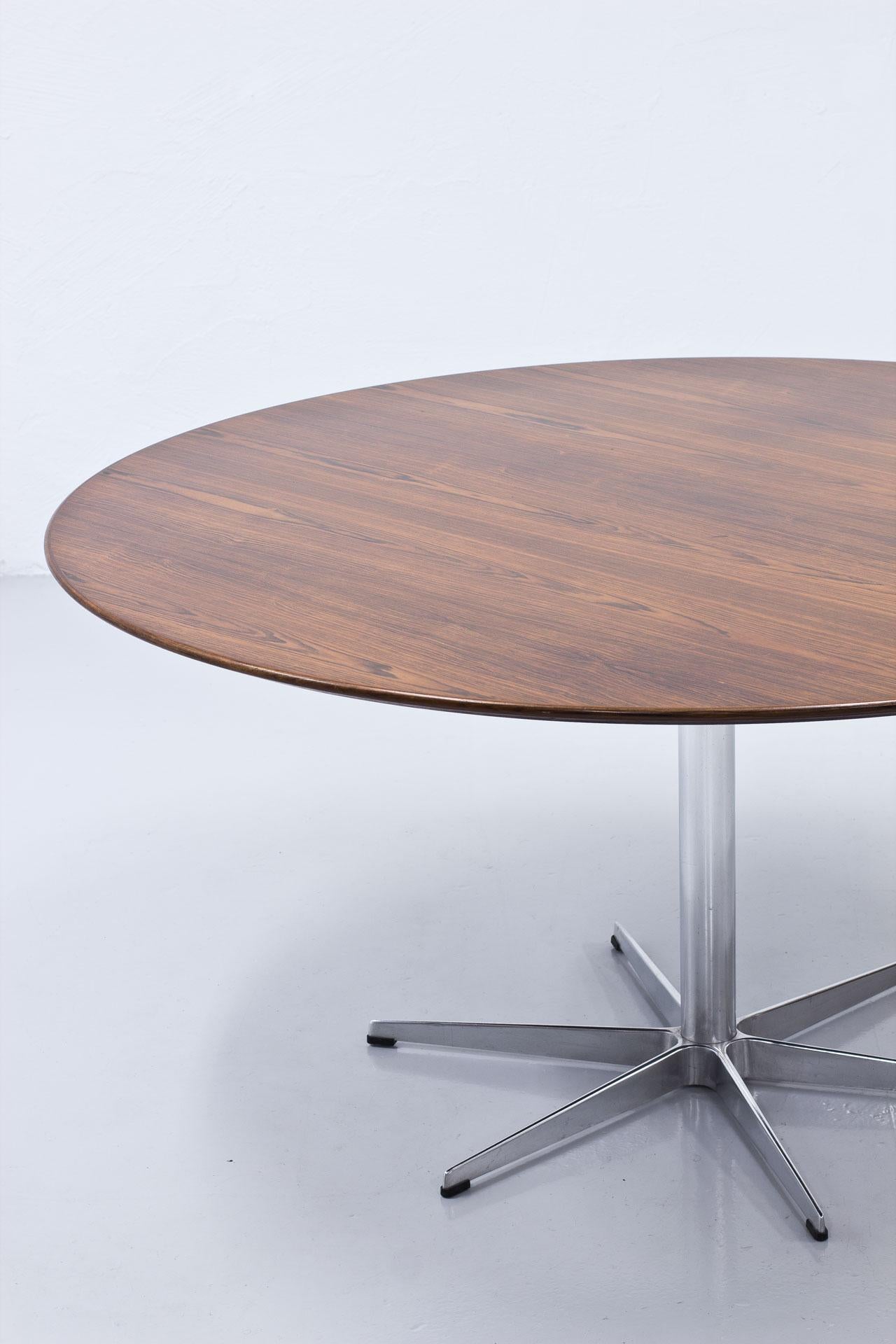 20th Century Arne Jacobsen Rosewood Dining Table