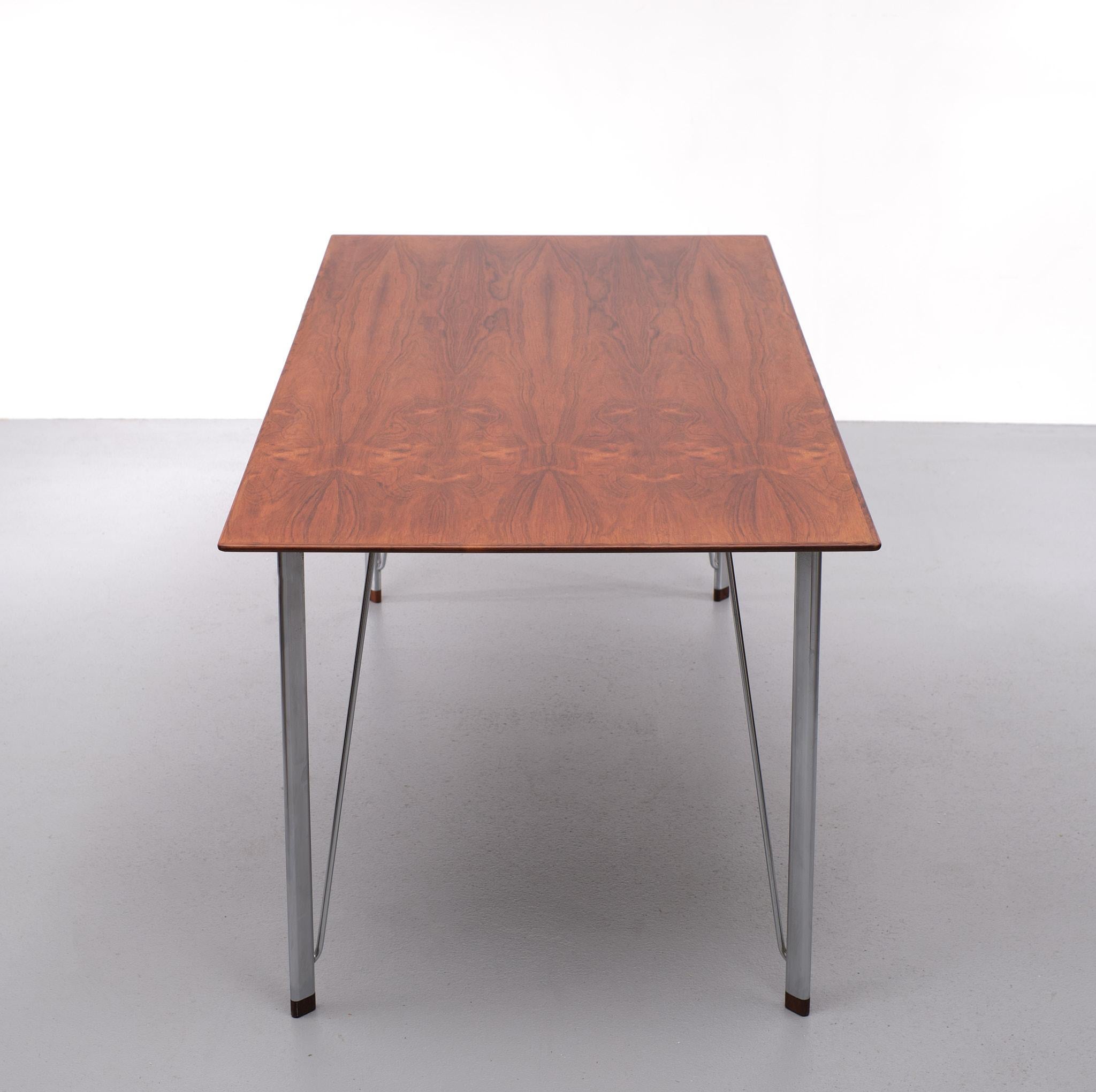 Arne Jacobsen Rosewood  writing  table  1950s  Denmark  1