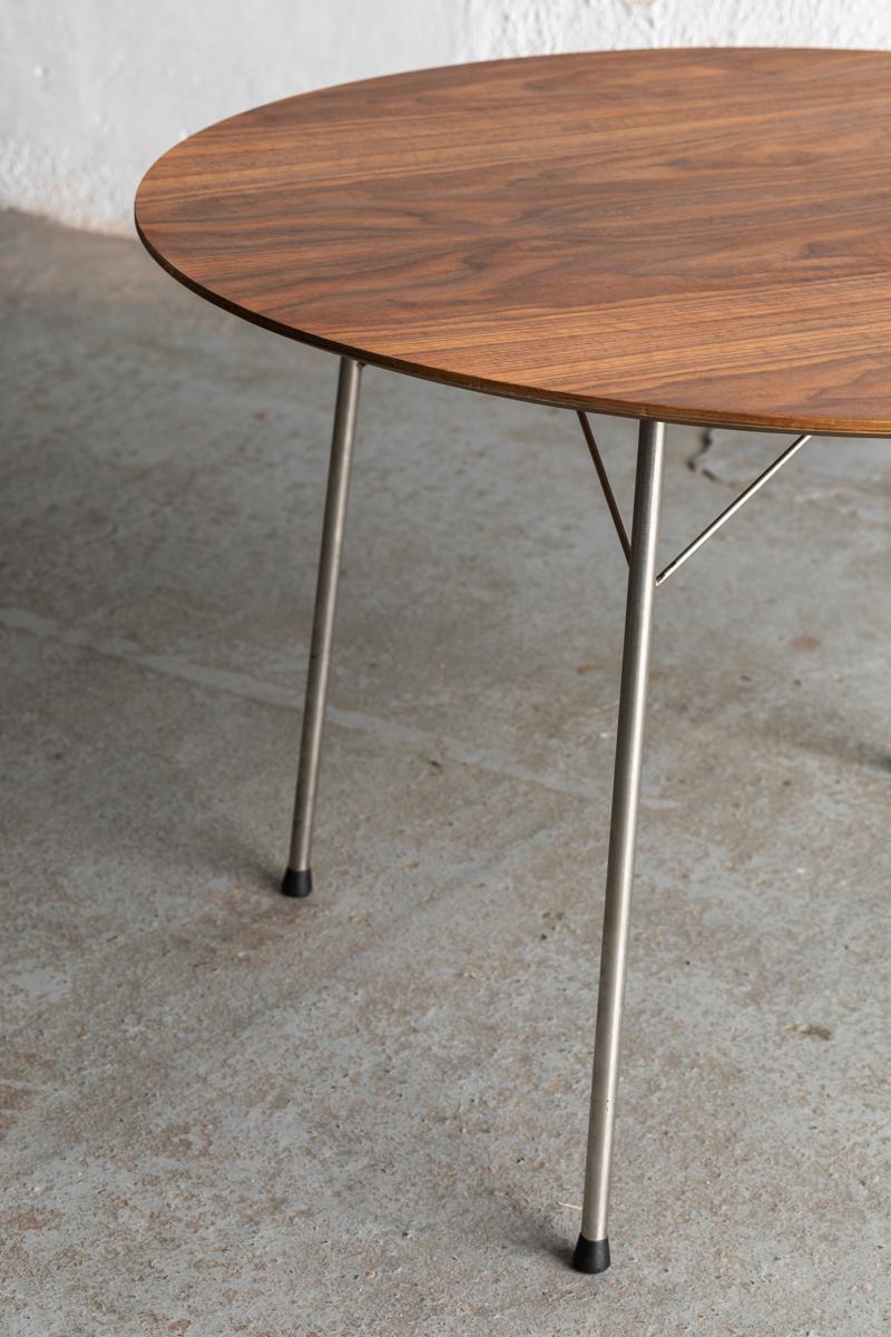 Veneer Arne Jacobsen Round Dining Table ‘Model 3600’ for Fritz Hansen, Denmark, 1950's
