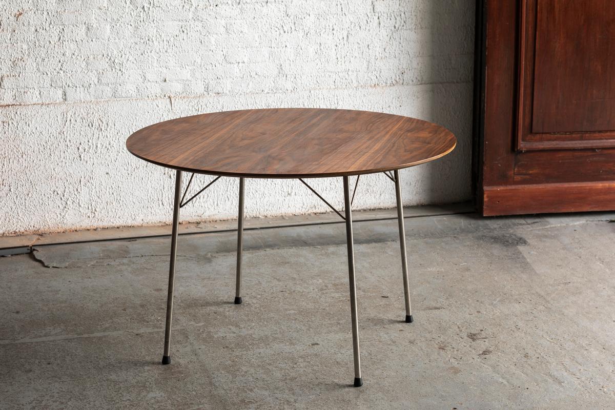Metal Arne Jacobsen Round Dining Table ‘Model 3600’ for Fritz Hansen, Denmark, 1950's