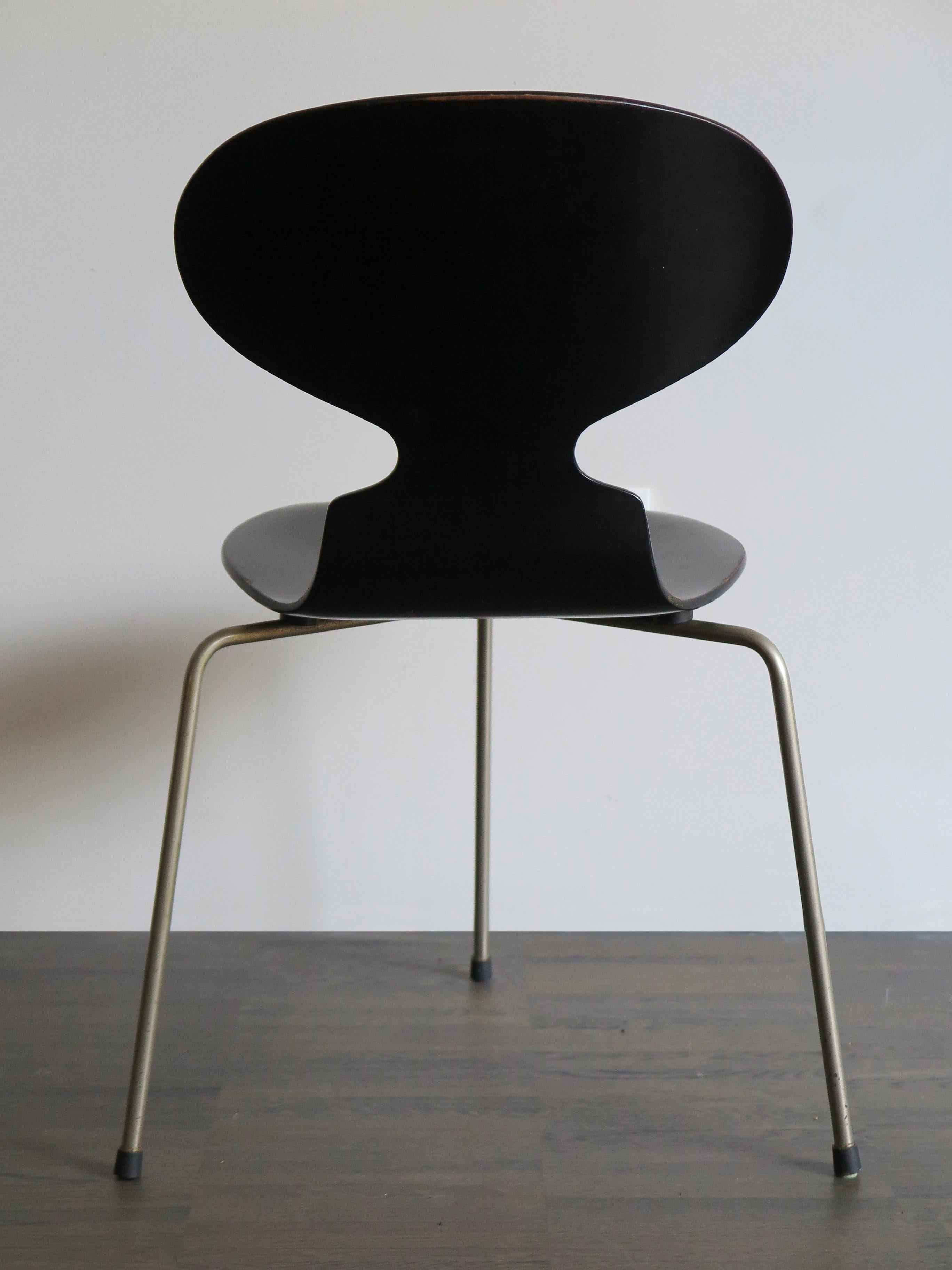 Arne Jacobsen Scandinavian Dining Chairs Model Ant for Fritz Hansen, 1950s 3