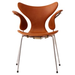 Used Arne Jacobsen «Seagull» Armchair