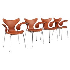 Arne Jacobsen: Seagull-Sessel, Modell 3208