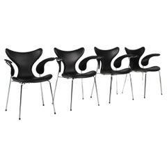 Arne Jacobsen, Seagull armchair, model 3208