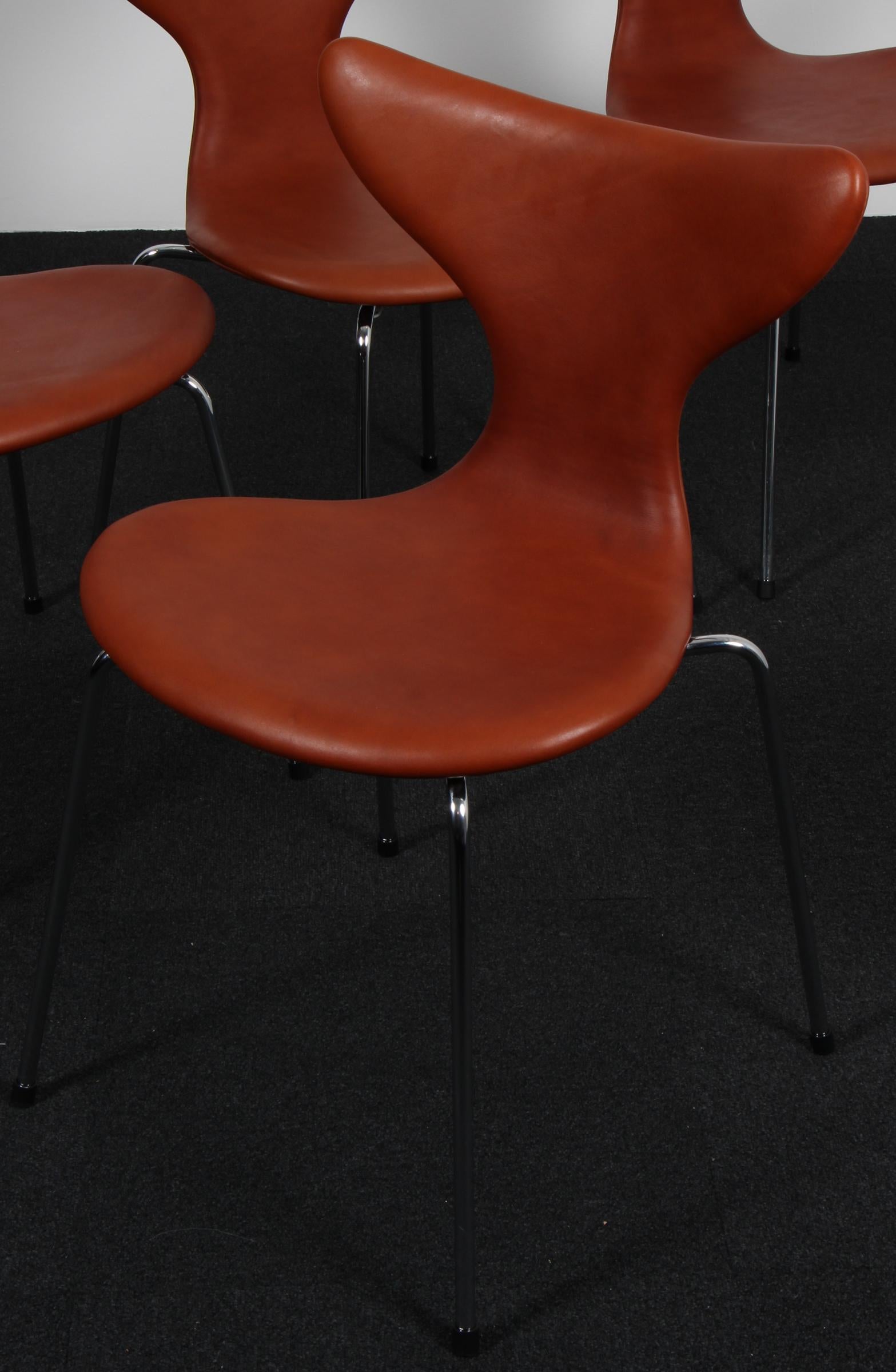 Danese Arne Jacobsen, Gabbiano, Sedia da pranzo