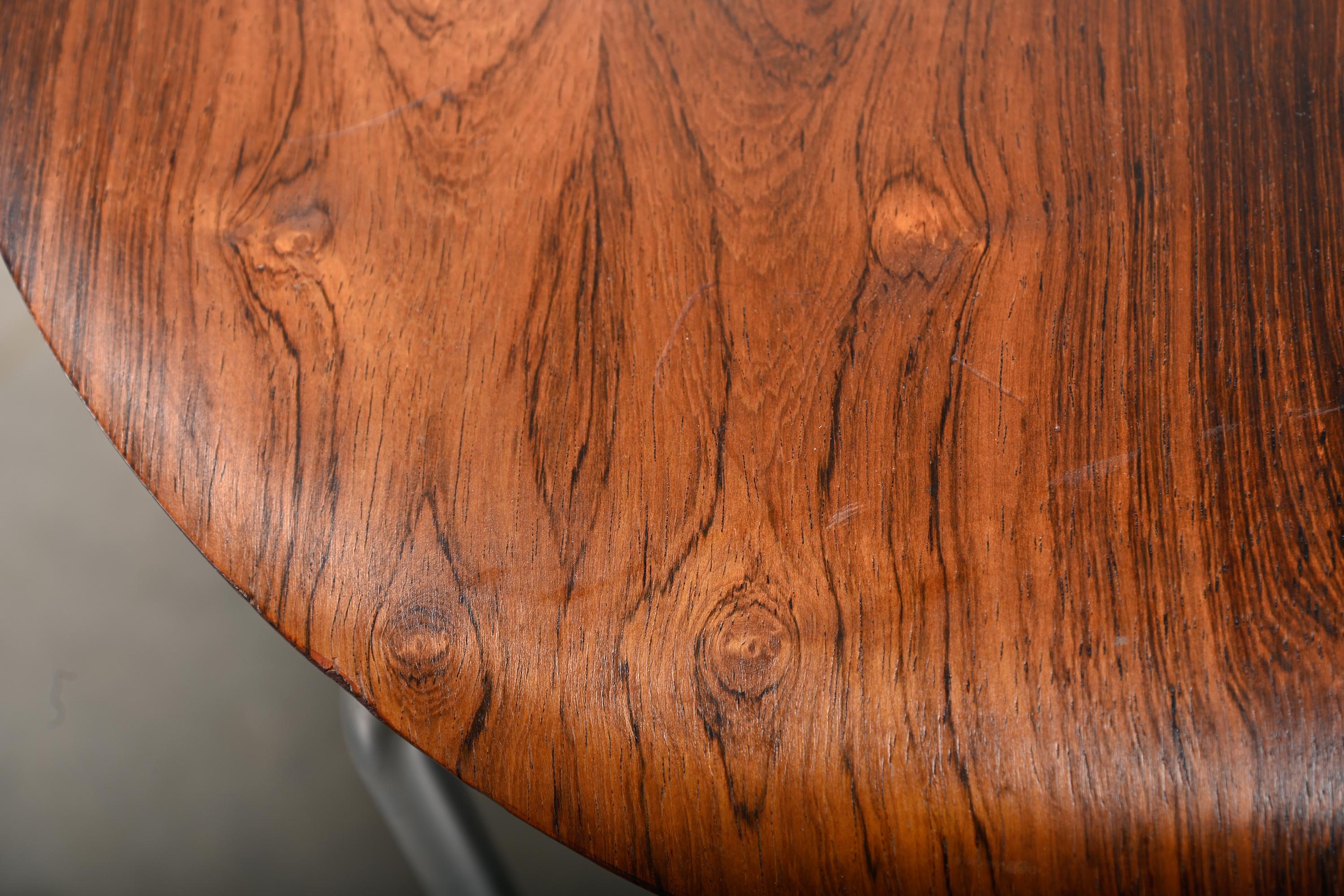 Arne Jacobsen Series 7 Armchair in Rosewood for Fritz Hansen Denmark 1960s en venta 6