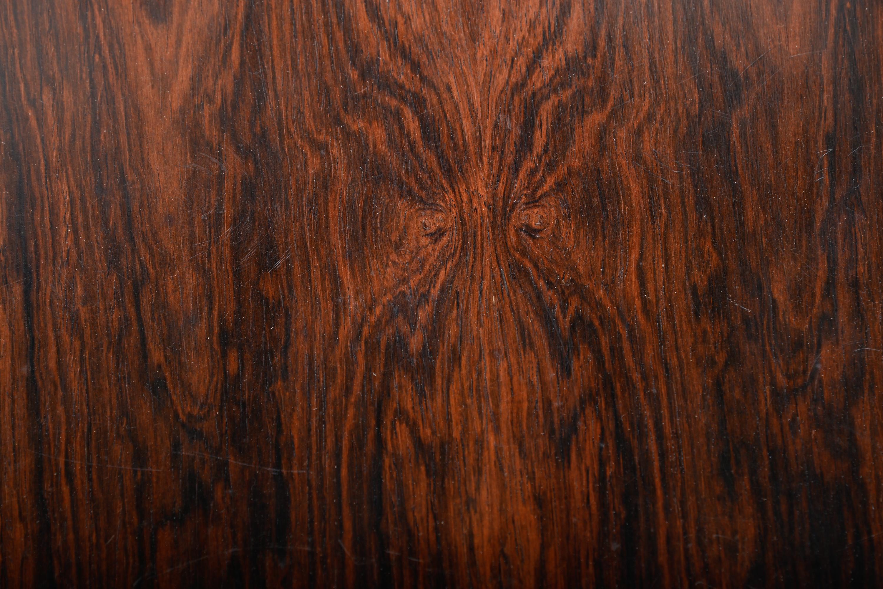 Arne Jacobsen Series 7 Armchair in Rosewood for Fritz Hansen Denmark 1960s en venta 7