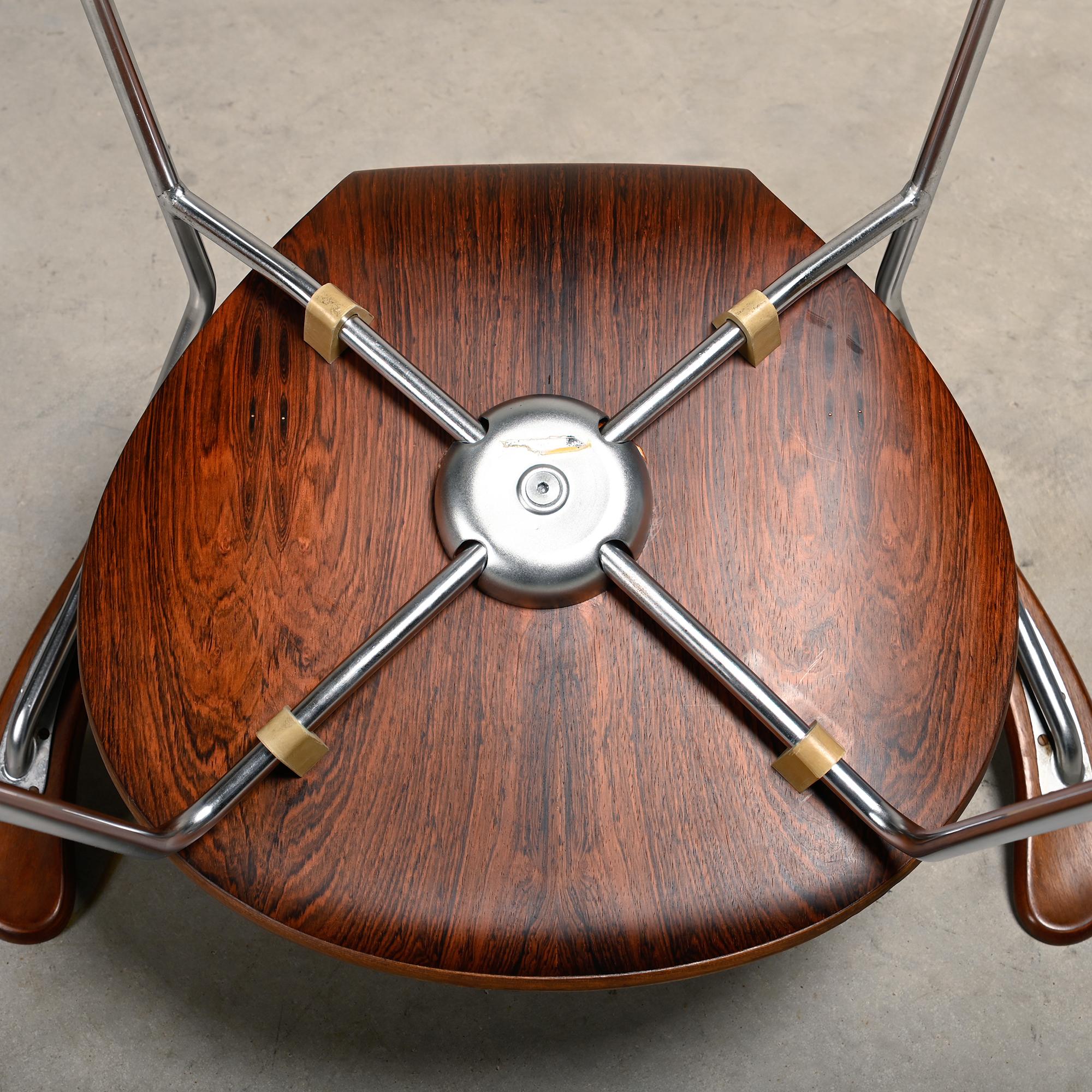 Arne Jacobsen Series 7 Armchair in Rosewood for Fritz Hansen Denmark 1960s en venta 11