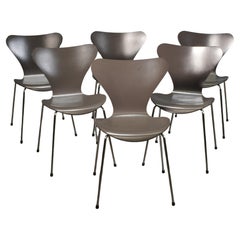 Arne Jacobsen Series 7 Chairs by Fritz Hansen, Set of Six