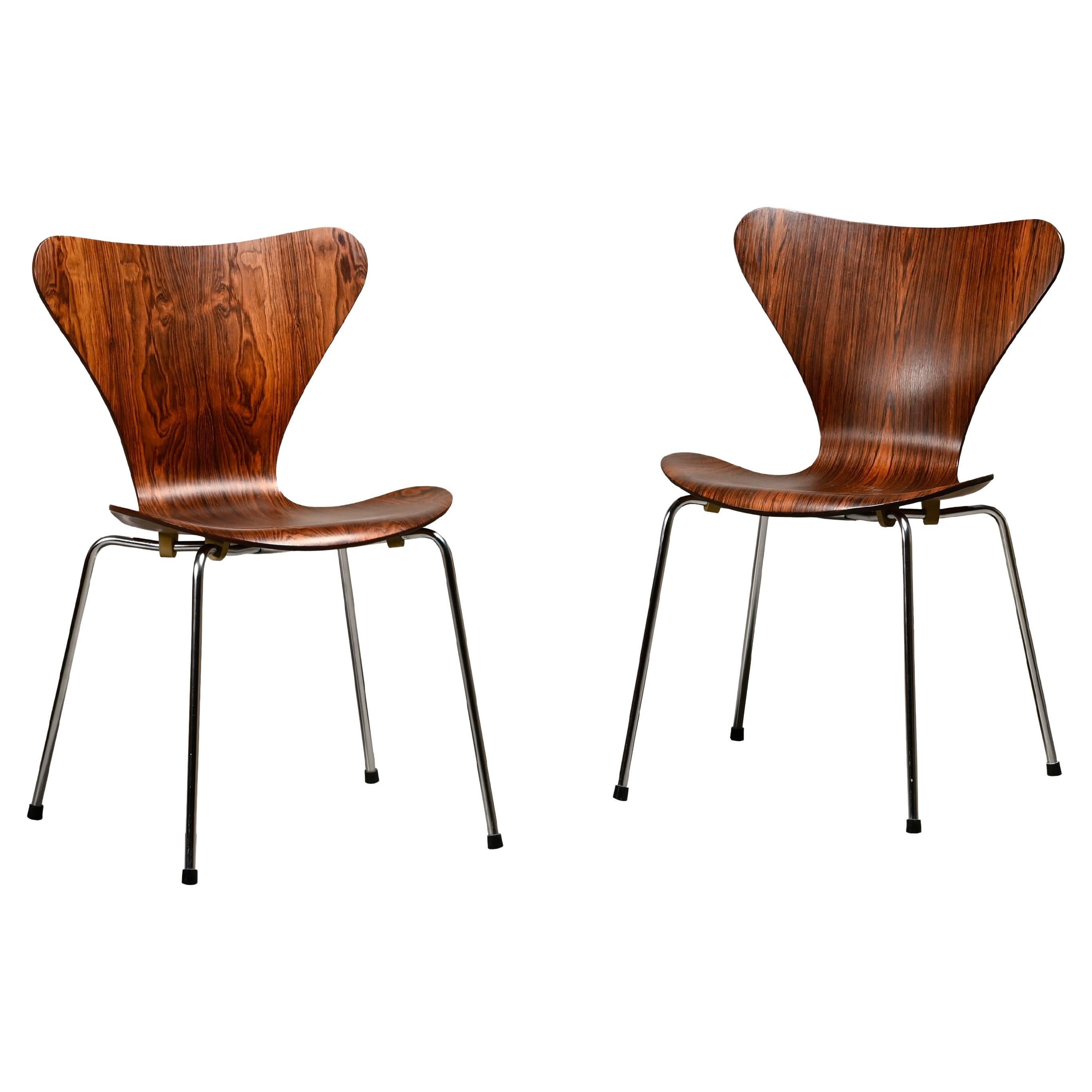 Arne Jacobsen Series 7 Chairs Rosewood Model 3107 for Fritz Hansen Denmark 1960s For Sale