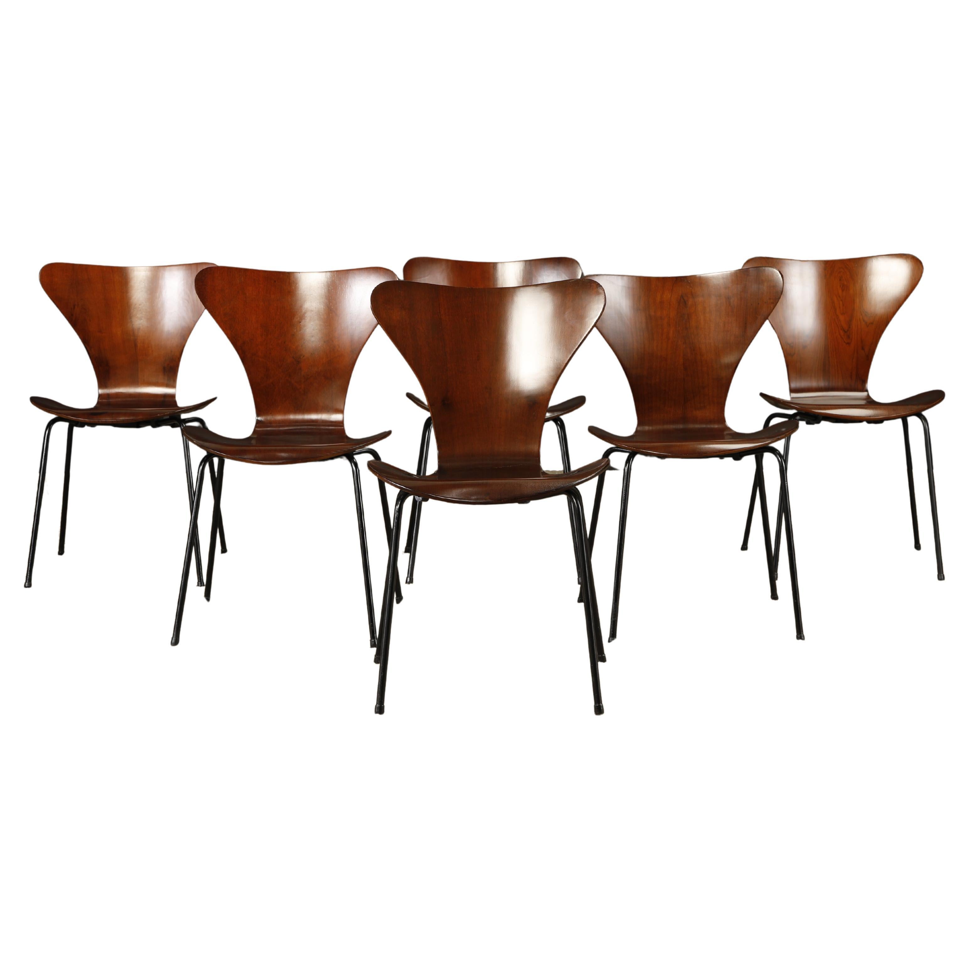 Arne Jacobsen 
Series-7
 Jacaranda Rosewood Stacking Chairs, 1960s, Signed For Sale