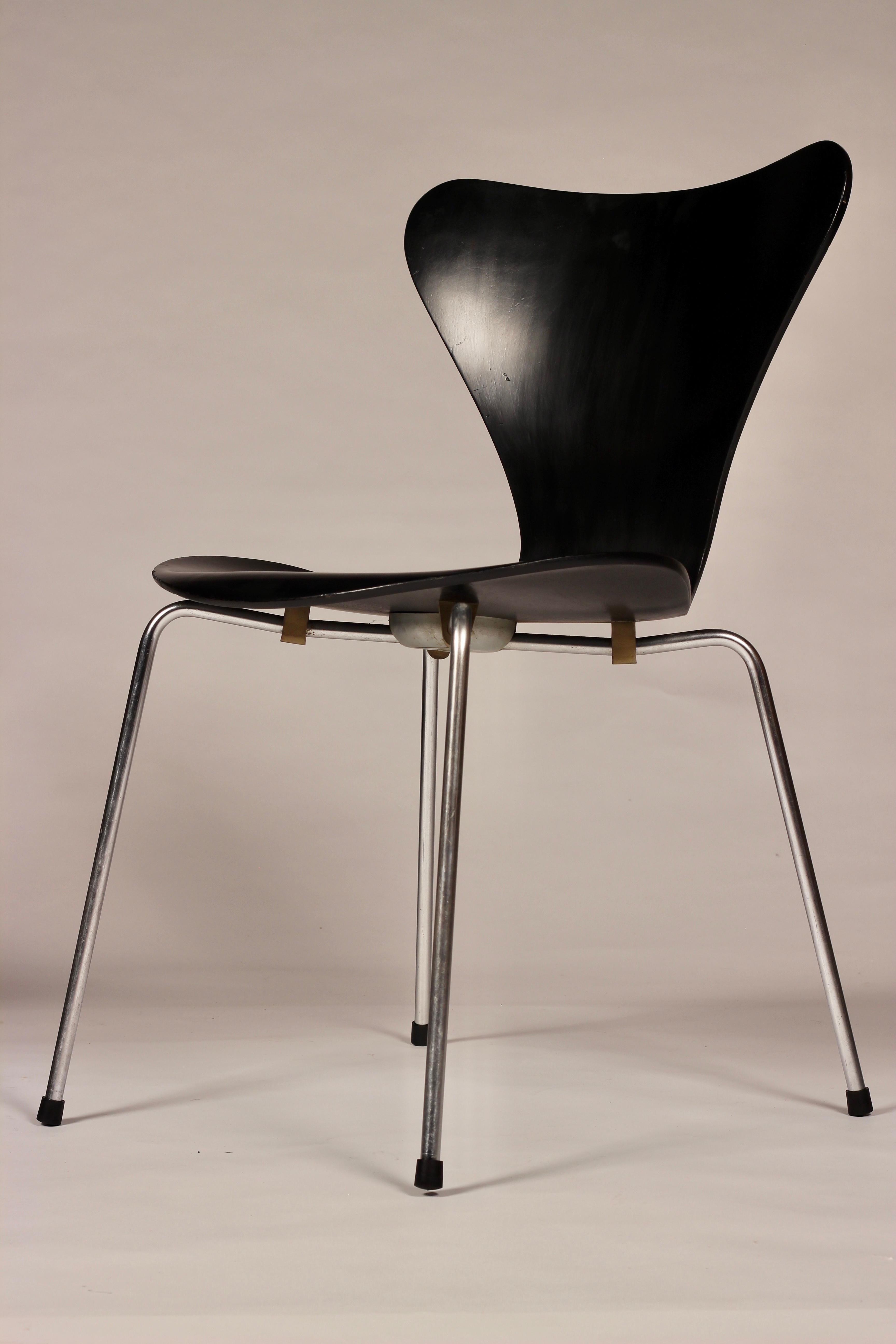 Chaises Arne Jacobsen Series 7 ou 3107 de Fritz Hansen, style mi-siècle moderne, 1964 en vente 7