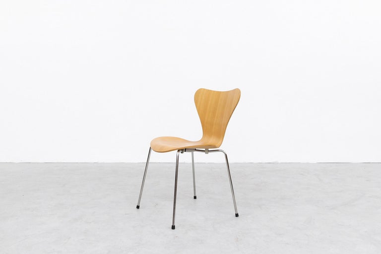 Danish Arne Jacobsen Series 7 Stackable Chairs for Fritz Hansen