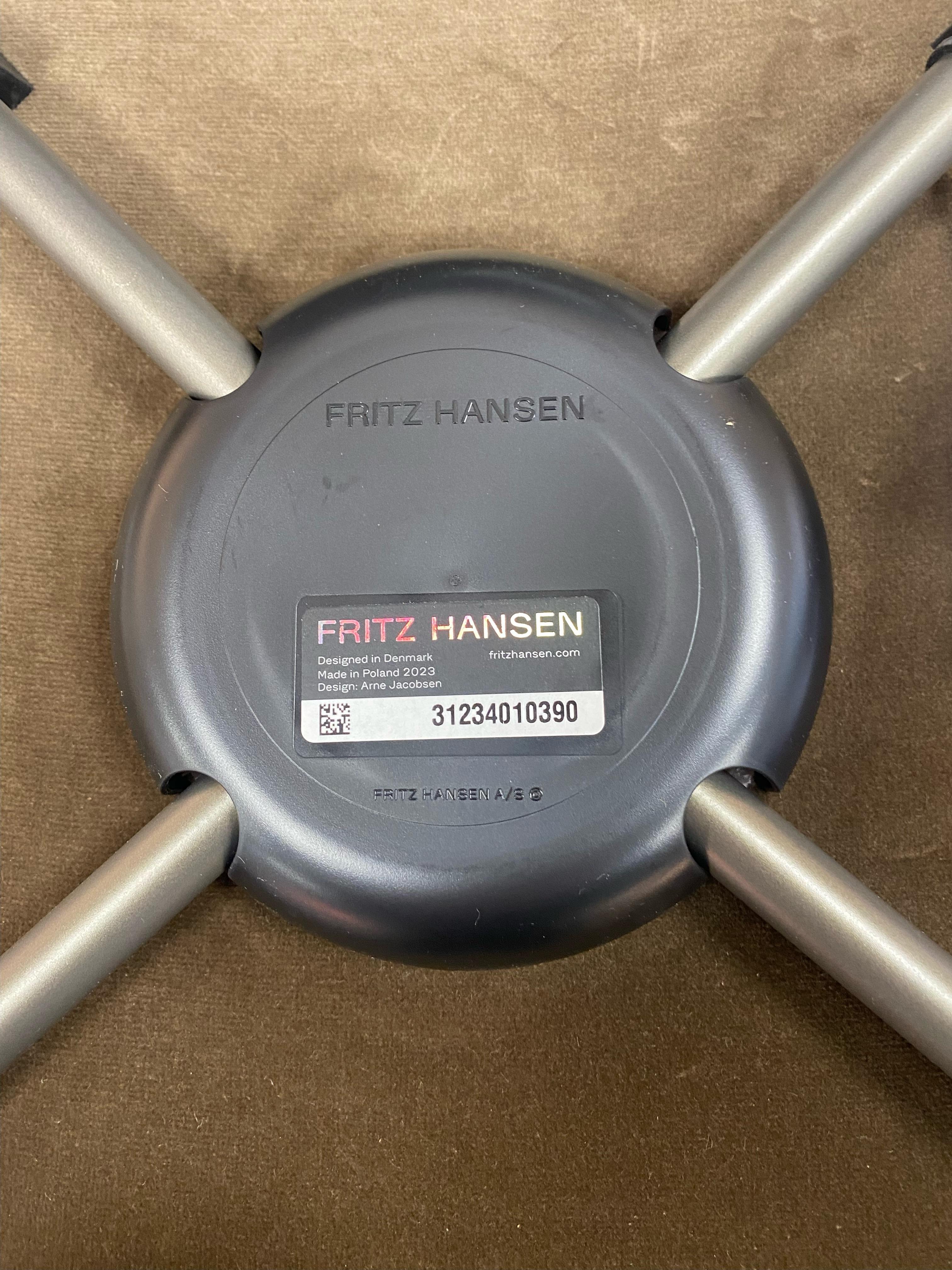 Arne Jacobsen - Série de 4 chaises Series 7 en vente 3