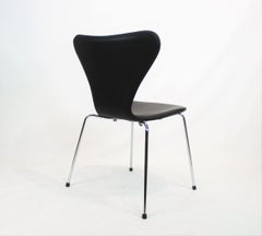 Arne Jacobsen Series 7 Chairs by Fritz Hansen, Black Leather, Model 3107