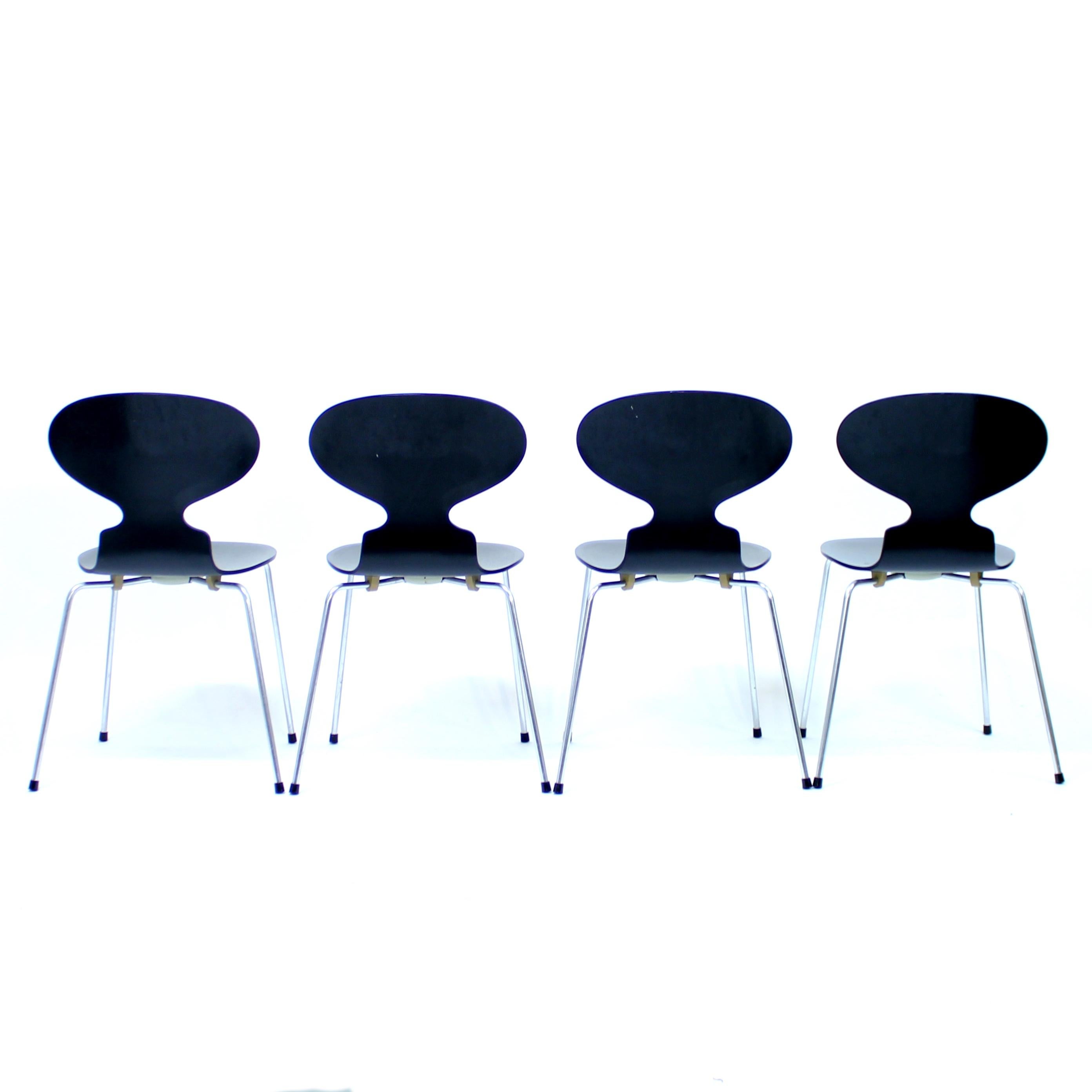 Chrome Arne Jacobsen, set of 4 Ant chairs, model, 3100, Fritz Hansen, 1969