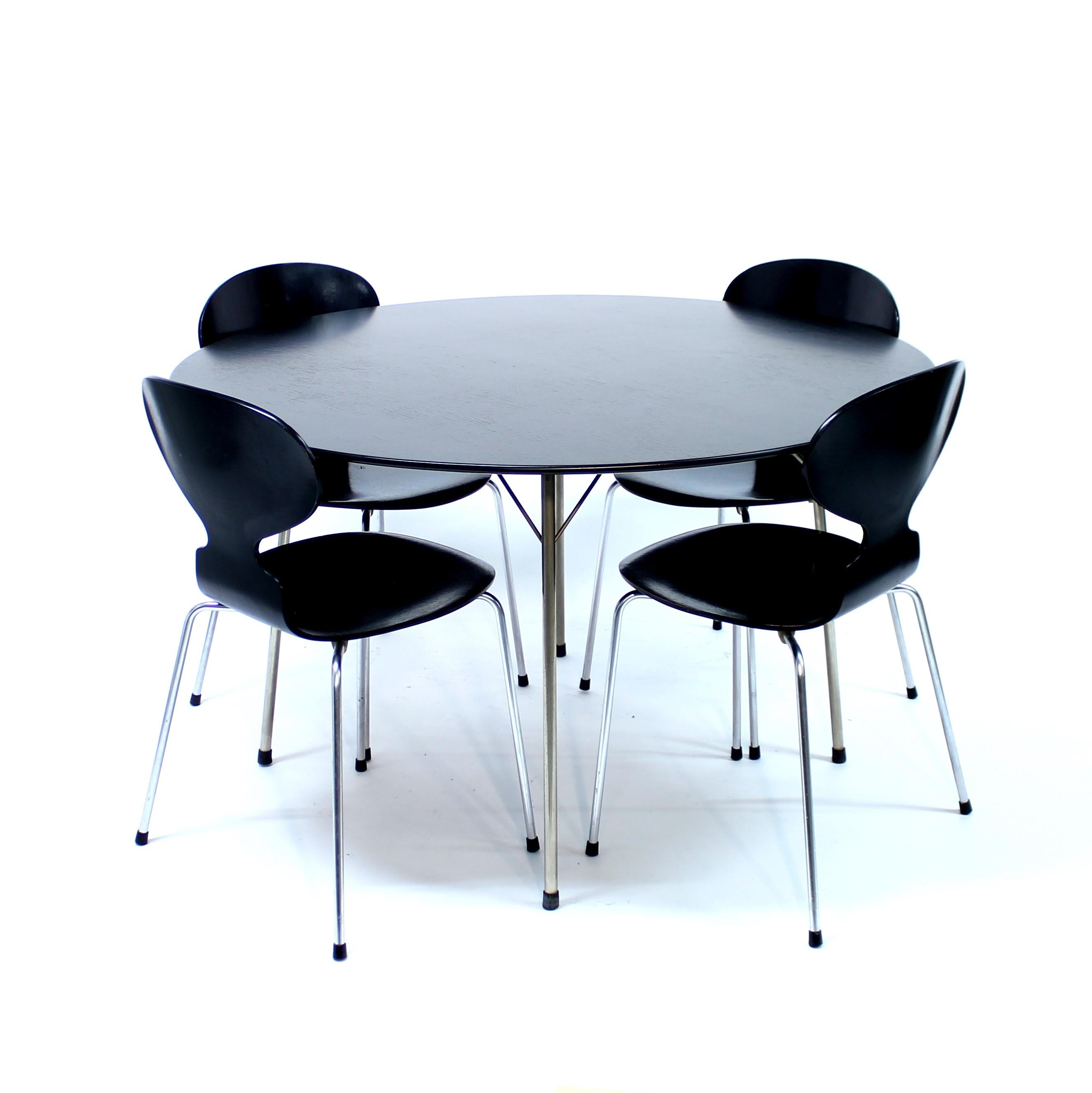 Arne Jacobsen, set of 4 Ant chairs, model, 3100, Fritz Hansen, 1969 2