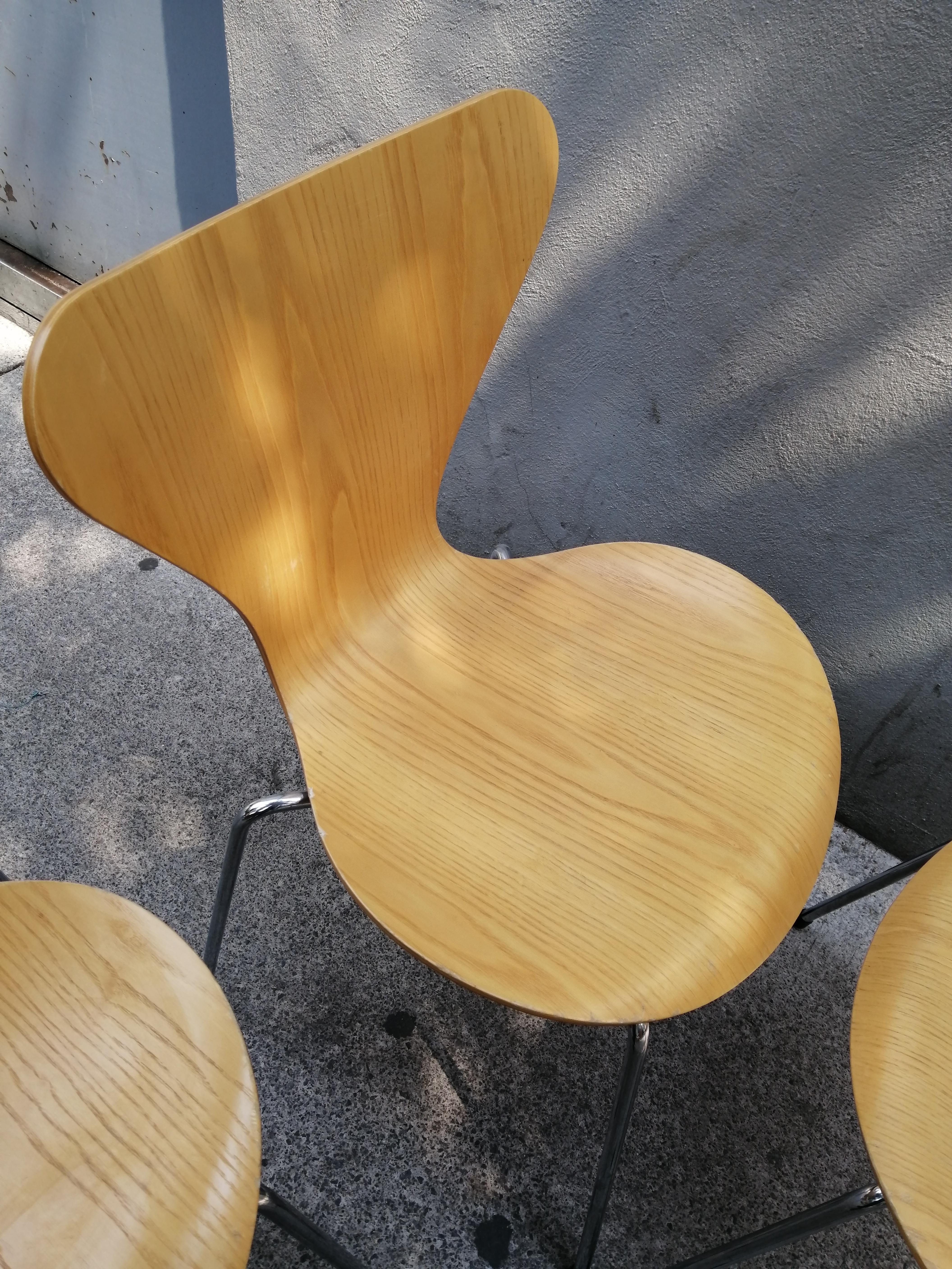 Acciaio Set di 4 sedie Arne Jacobsen Modello 3107 in vendita