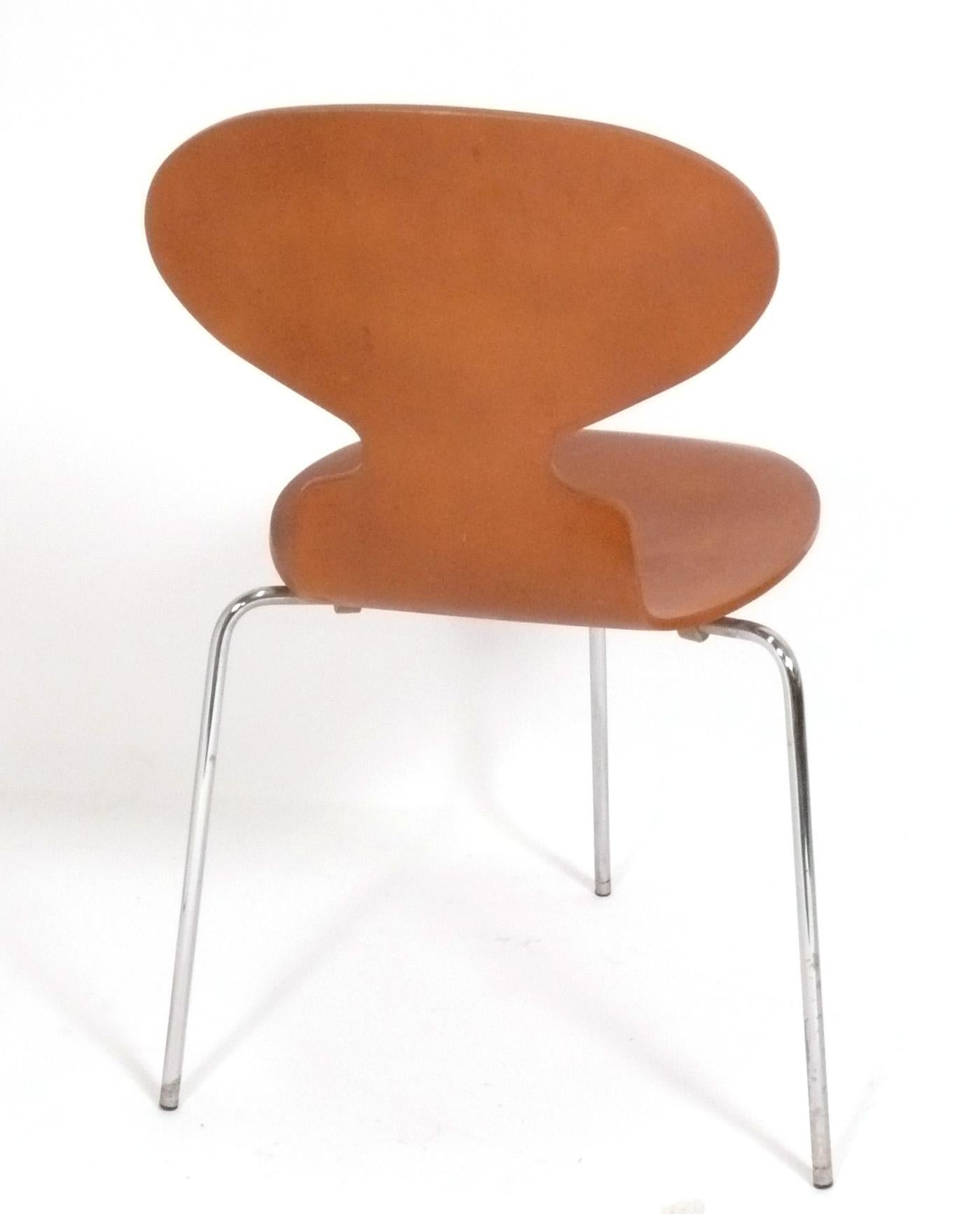 Placcato Arne Jacobsen Set Sei Sedie Ant Rifinite A Scelta del Colore Modern Danese in vendita