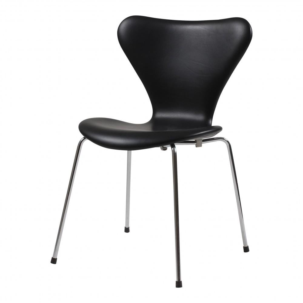 Danish Arne Jacobsen Seven Chair, 3107, Newly Upholstered with Black Classic Leather For Sale