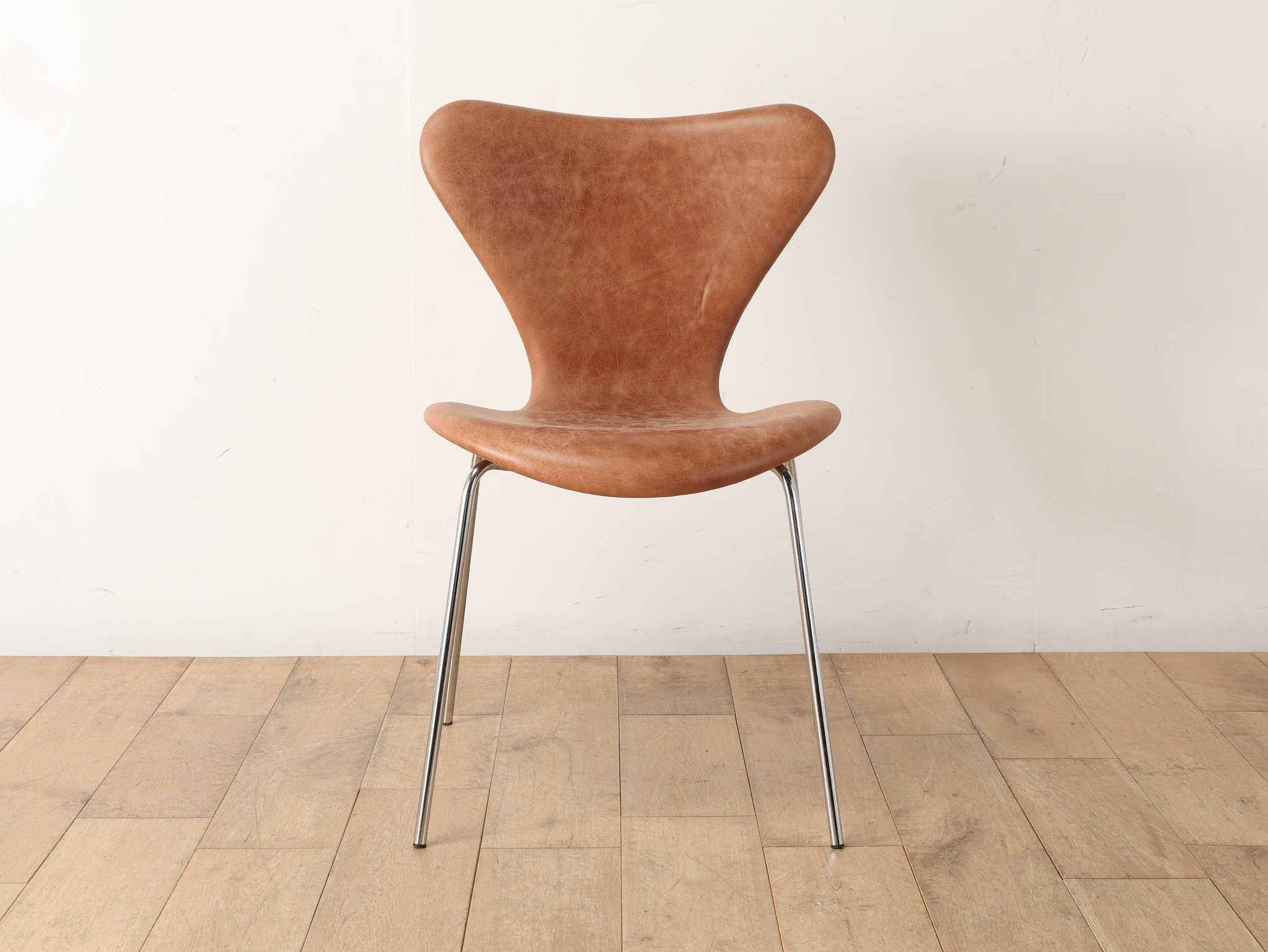 Arne Jacobsen Sieben Stuhl aus Leder FH3107 im Angebot 6