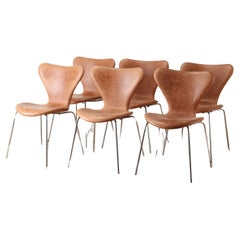 Arne Jacobsen Silla Seven Piel FH3107