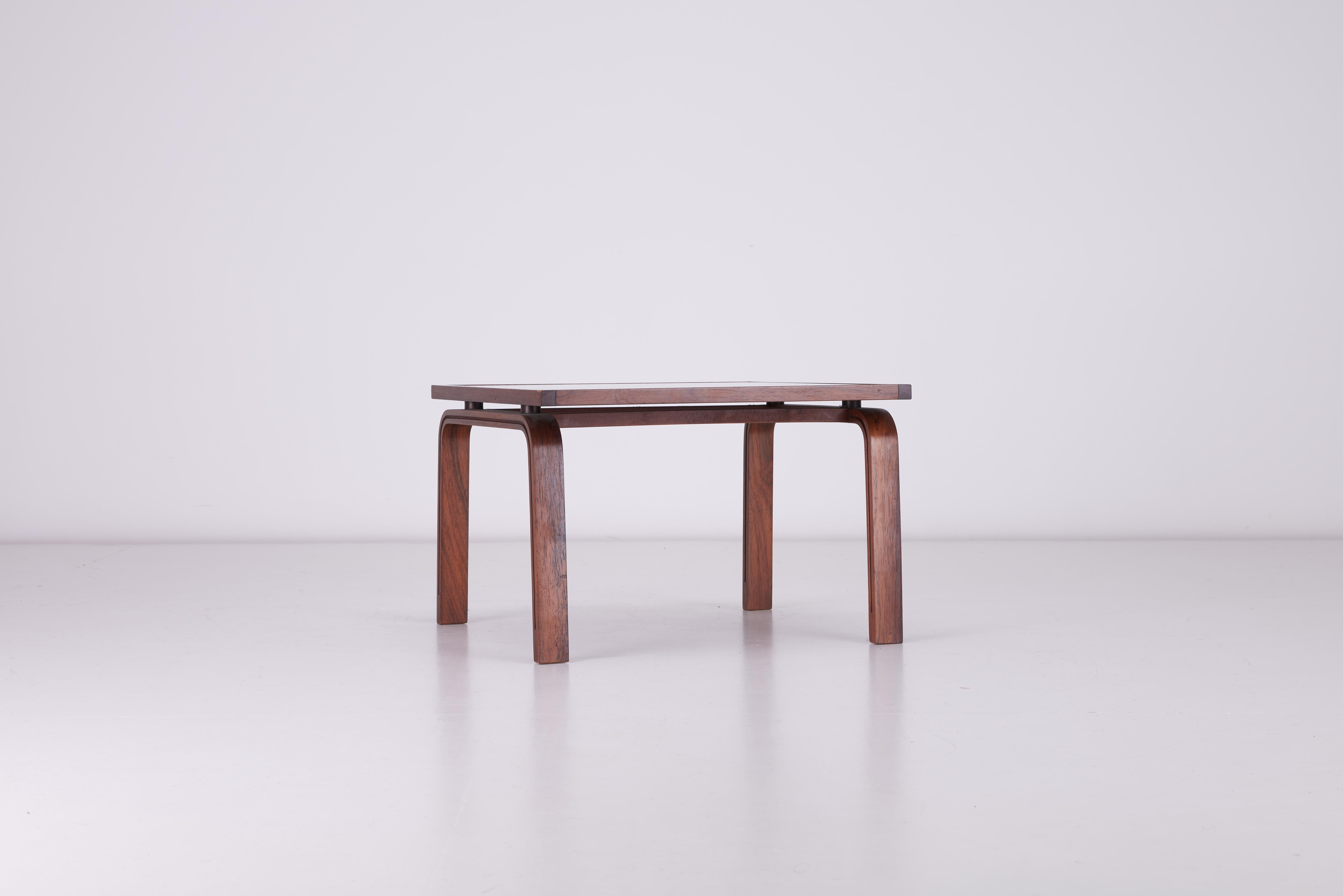 Beistelltisch aus brasilianischem Rosenholz von Arne Jacobsen für Fritz Hansen, St. Catherine's St. Catherine's im Zustand „Gut“ im Angebot in Uxbridge, GB