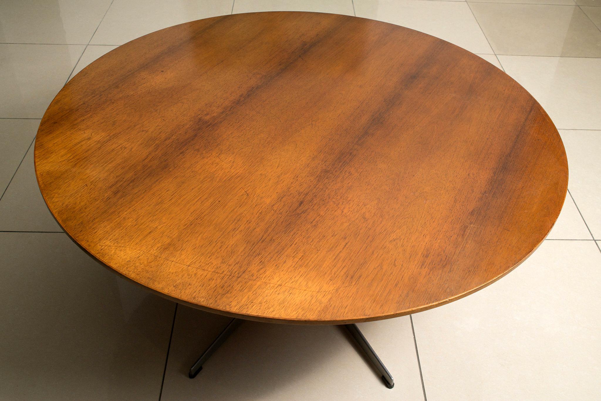 Arne Jacobsen Six-Star Series Rosewood Coffee Table for Fritz Hansen For Sale 1