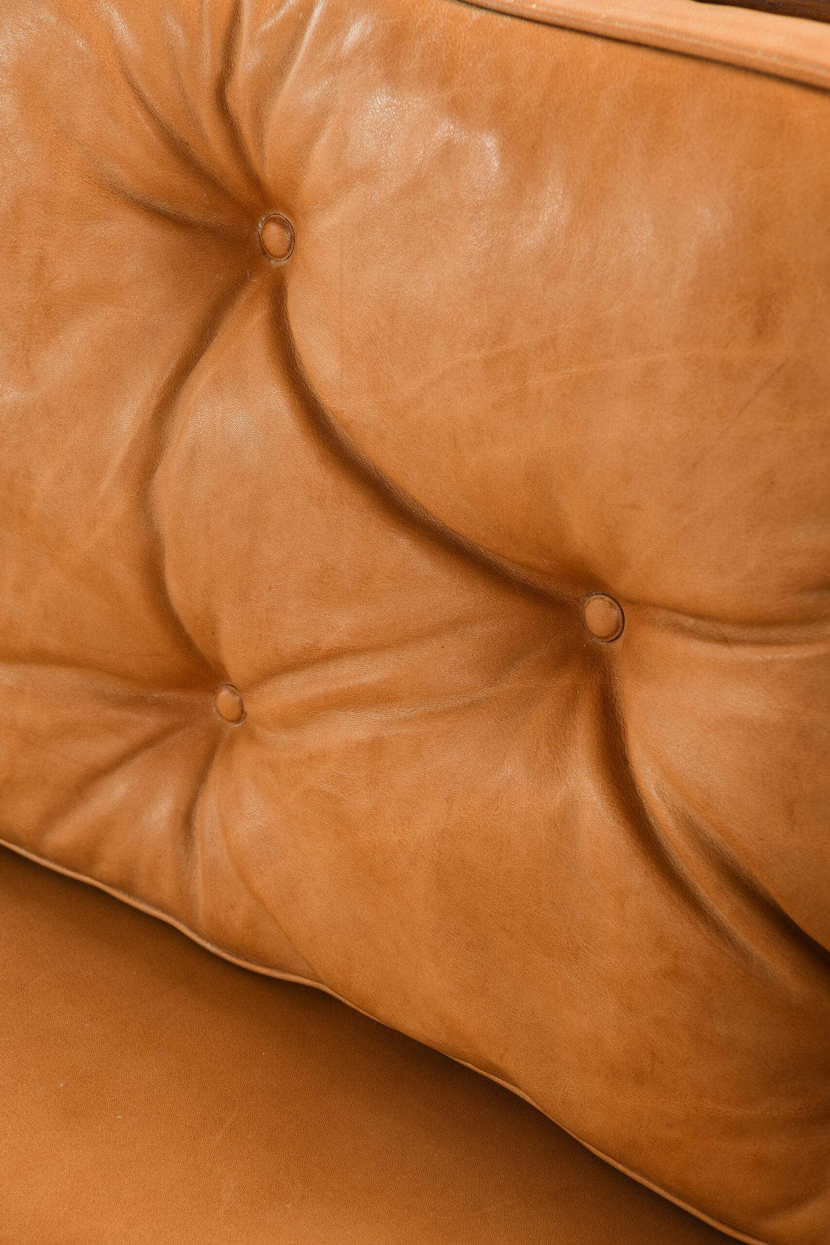 Arne Jacobsen-Sofa, hergestellt von Schreiner Otto Meyer in Dänemark im Angebot 5