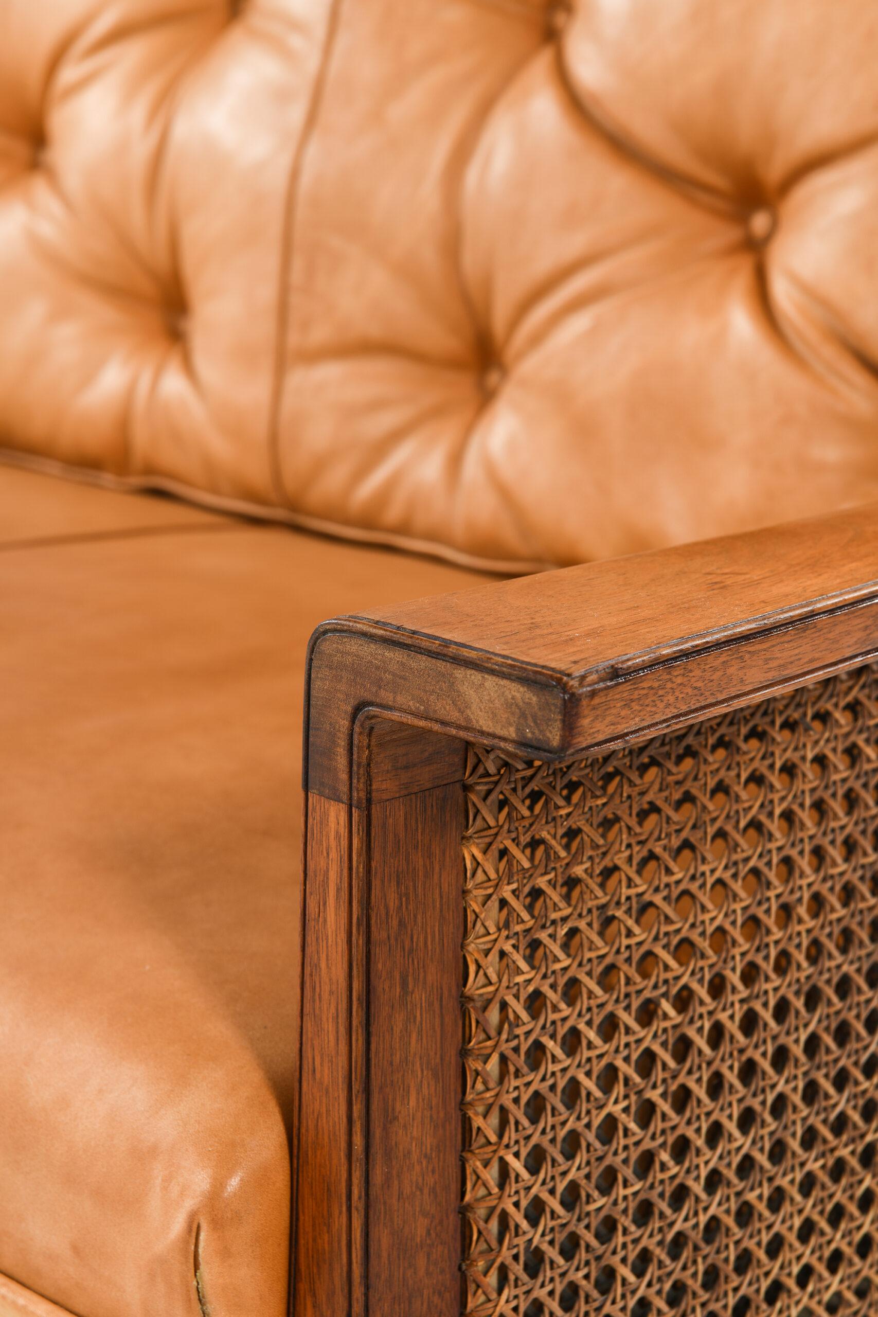 Arne Jacobsen-Sofa, hergestellt von Schreiner Otto Meyer in Dänemark im Angebot 7